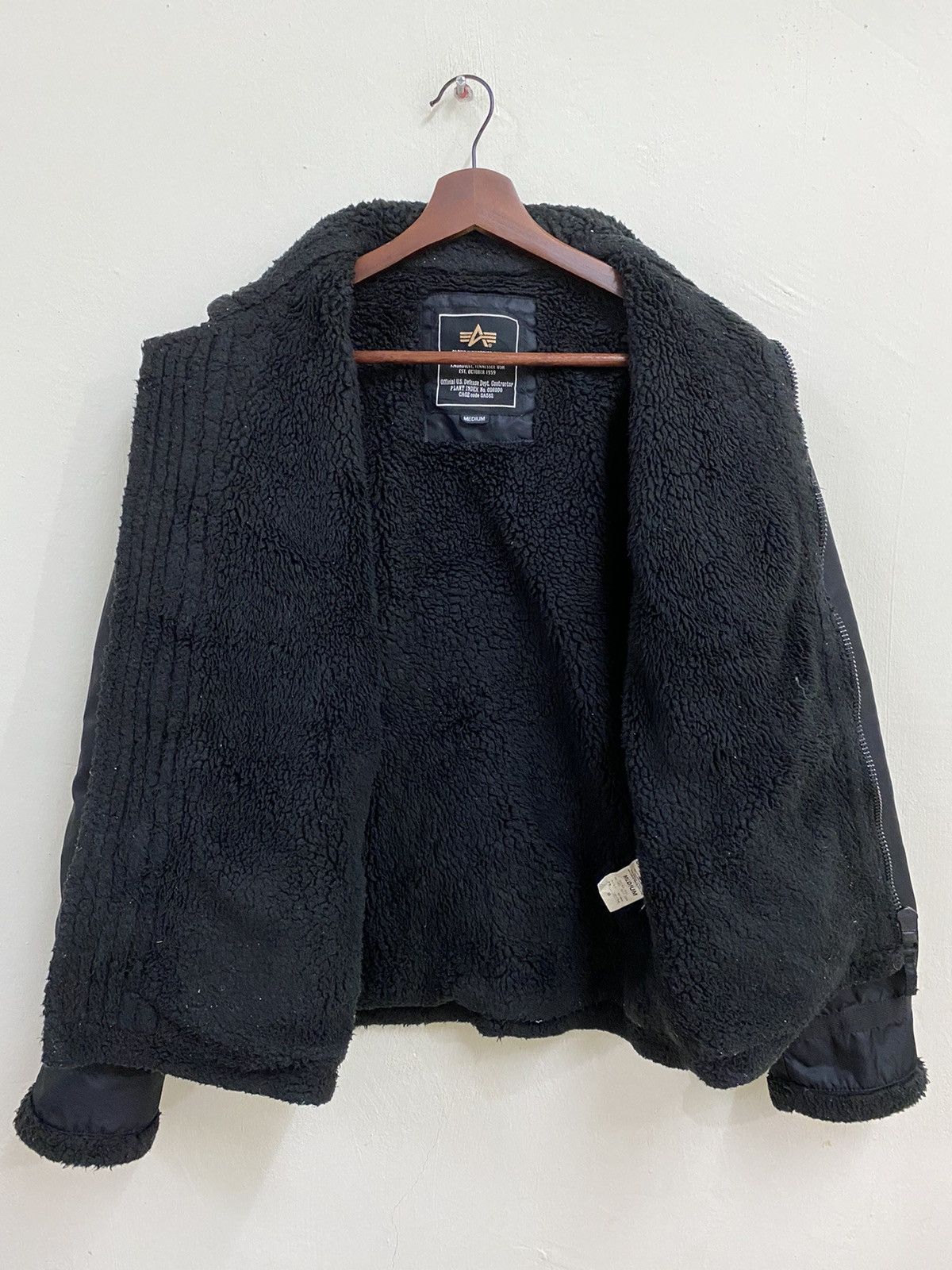 Alpha Industries Alpha Industries Black Sherpa Jacket Size US M / EU 48-50 / 2 - 7 Thumbnail