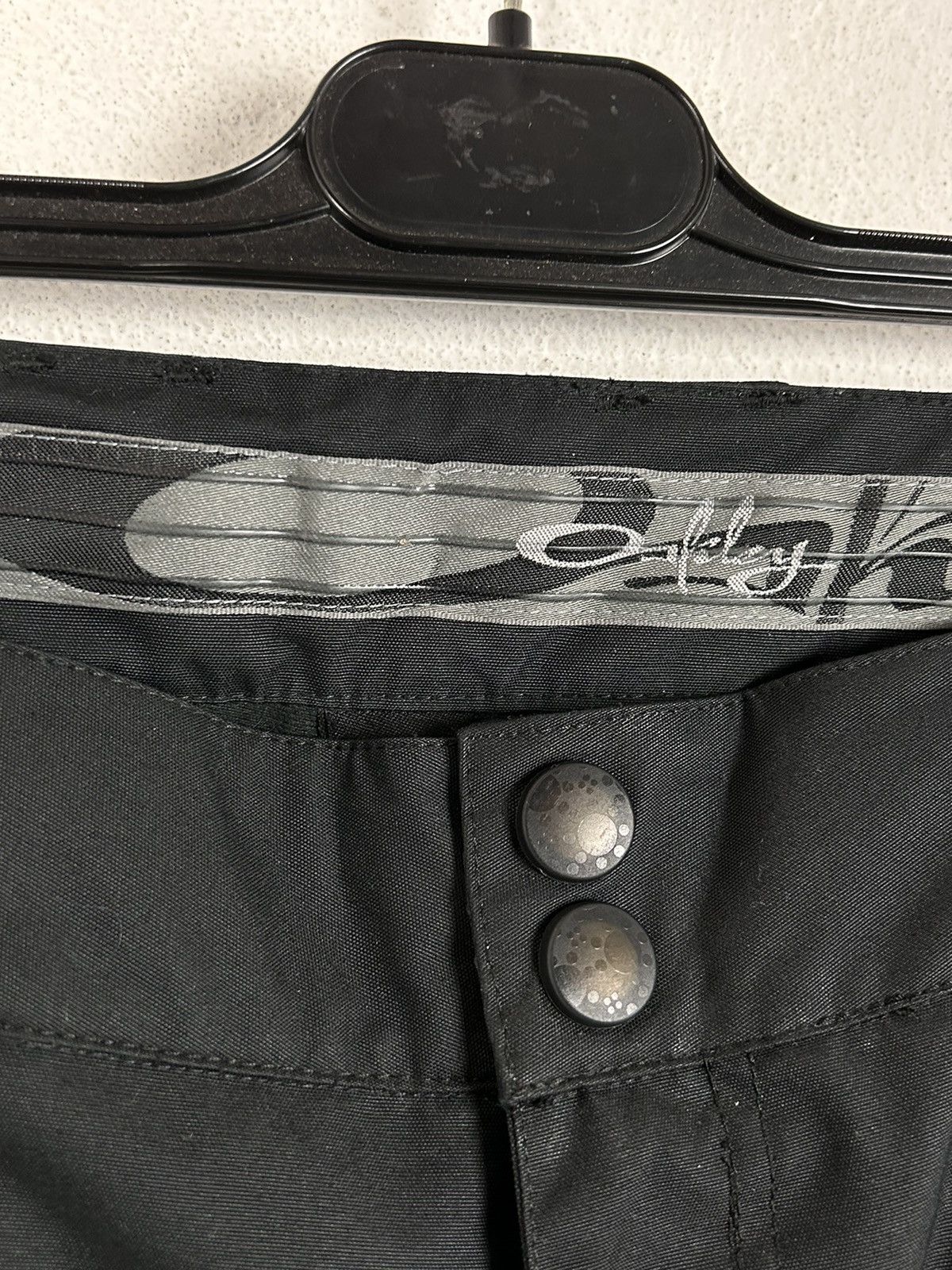 Oakley Vintage Oakley 2010 Sportswear Ski Pants In Black Size US 32 / EU 48 - 6 Thumbnail