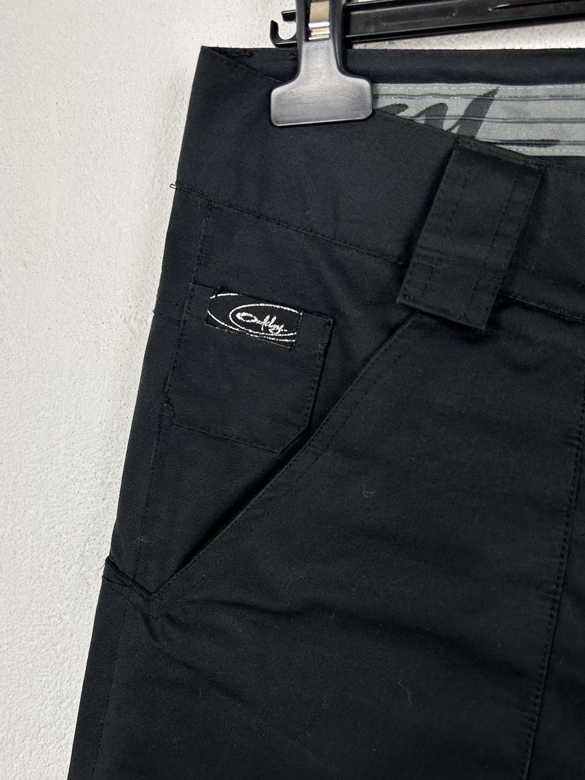 Oakley Vintage Oakley 2010 Sportswear Ski Pants In Black Size US 32 / EU 48 - 8 Thumbnail