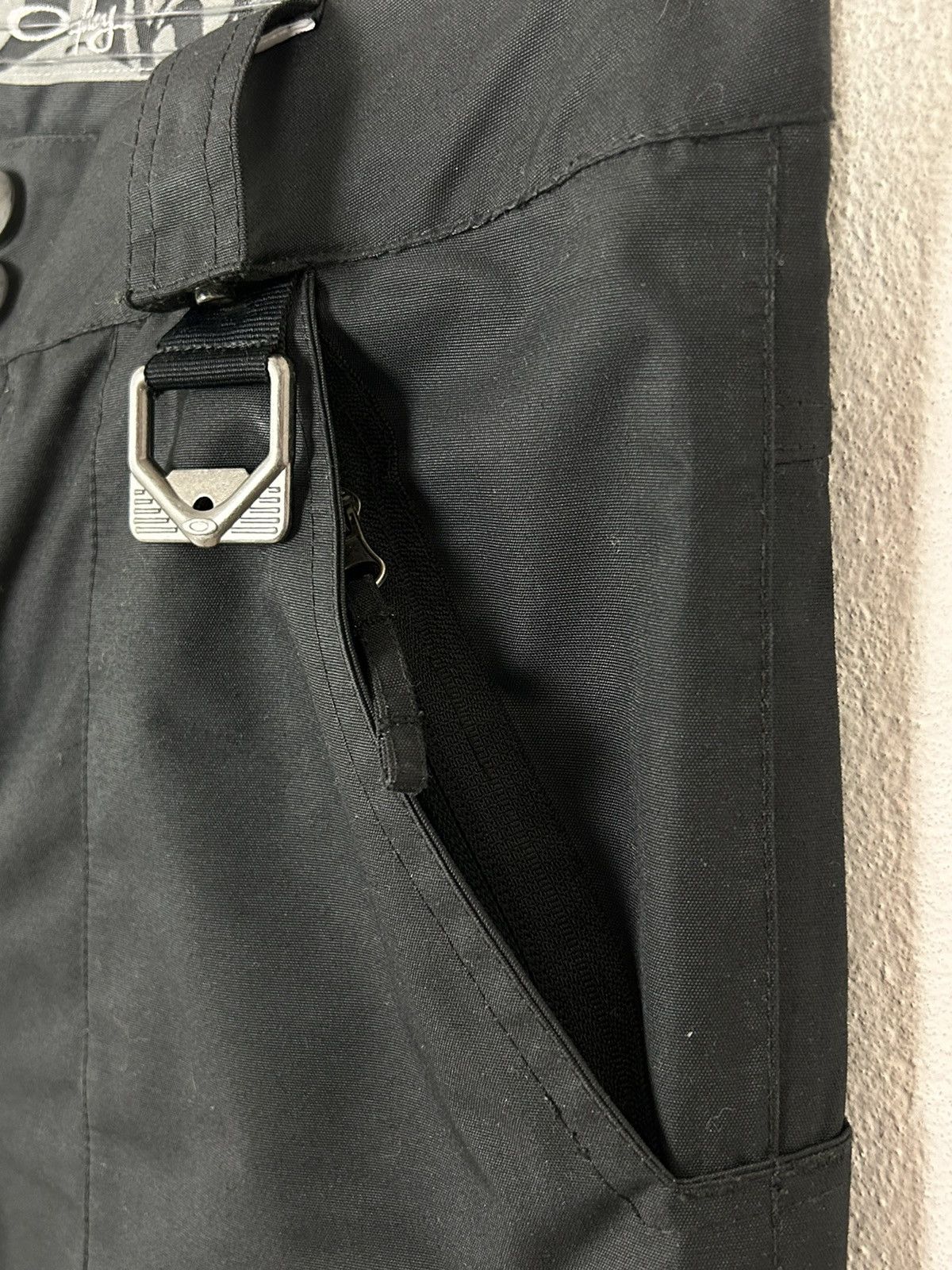 Oakley Vintage Oakley 2010 Sportswear Ski Pants In Black Size US 32 / EU 48 - 5 Thumbnail