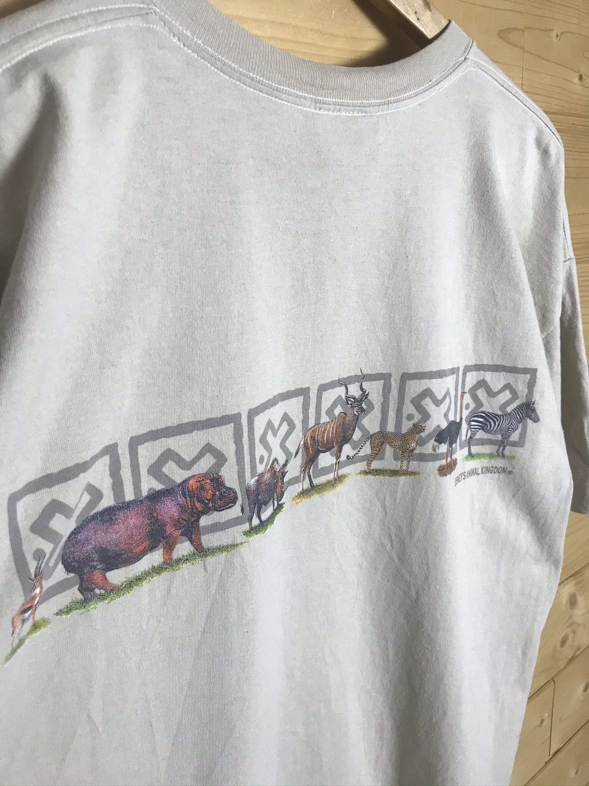 Disney vintage Disney t-shirt Size US XL / EU 56 / 4 - 7 Thumbnail
