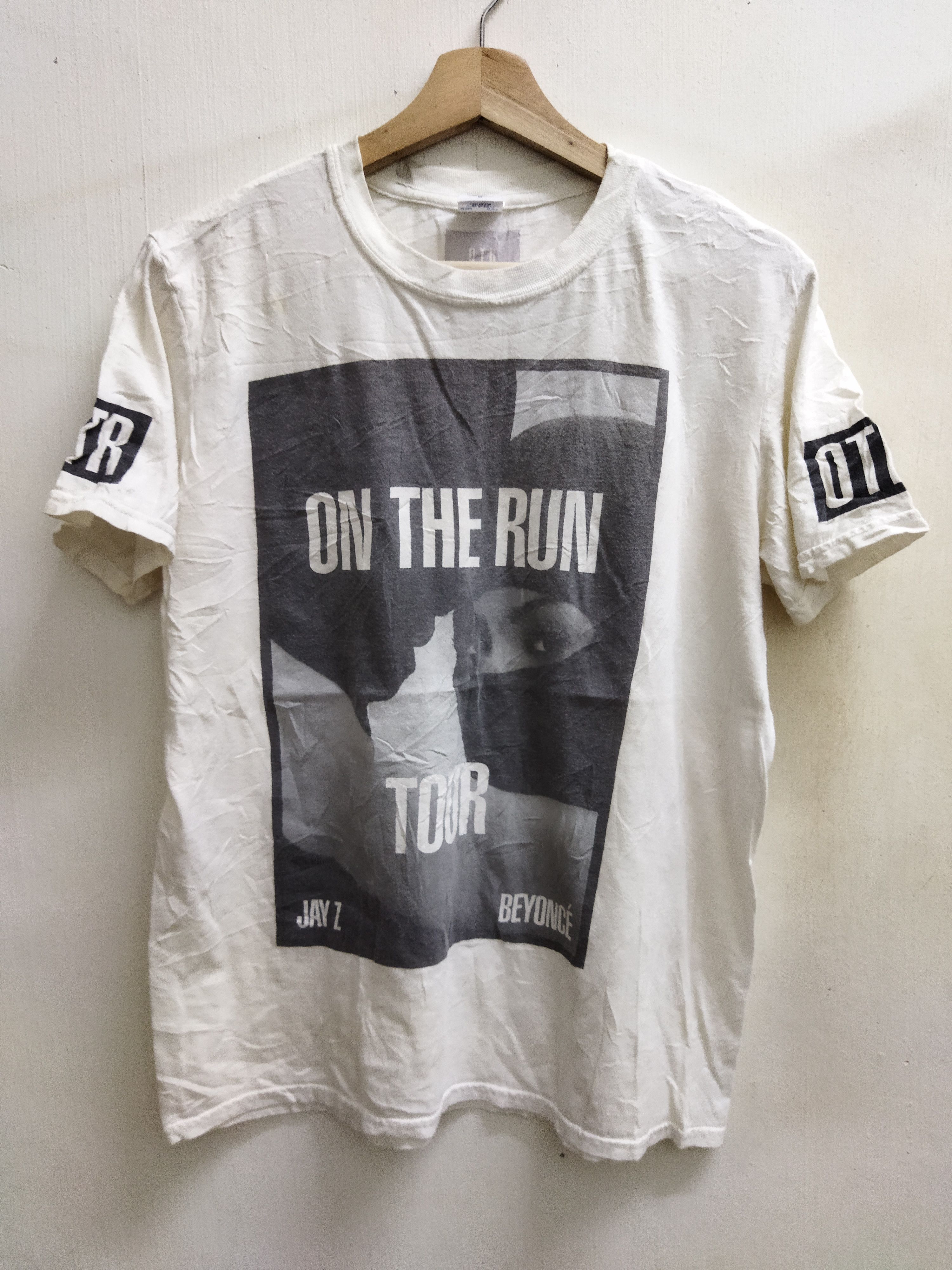 On The Run Tour Shirt | Grailed