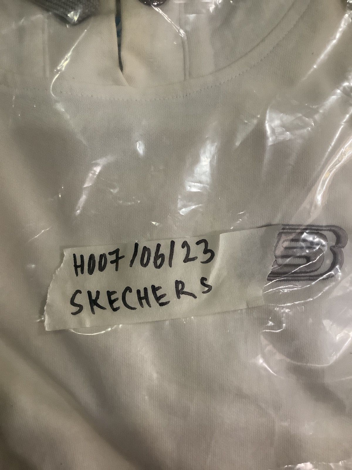 Skechers 92 White Hoodie