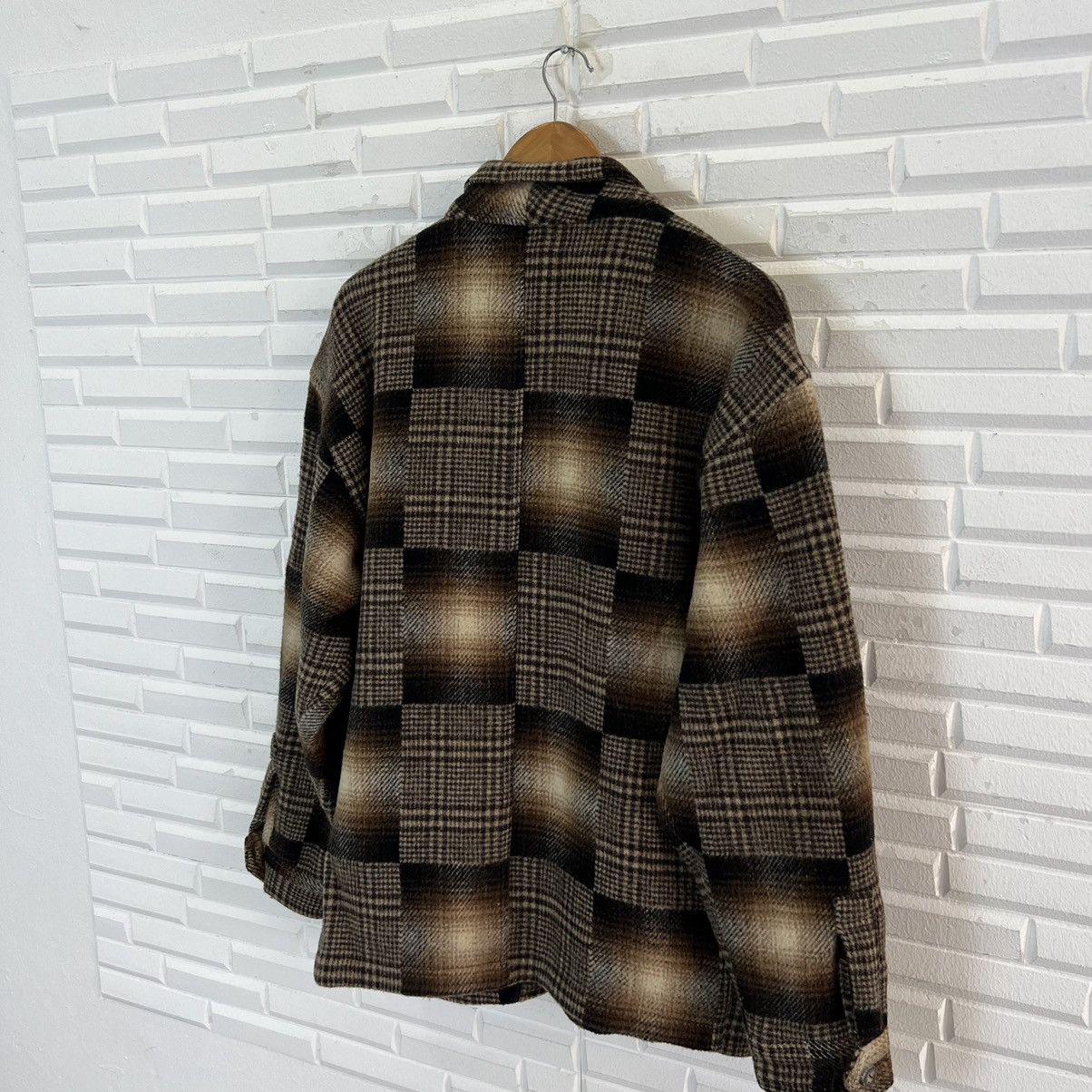 Japanese Brand VINTAGE BASSETT WALKER WOOL TARTAN DESIGN JACKET Size US M / EU 48-50 / 2 - 11 Thumbnail