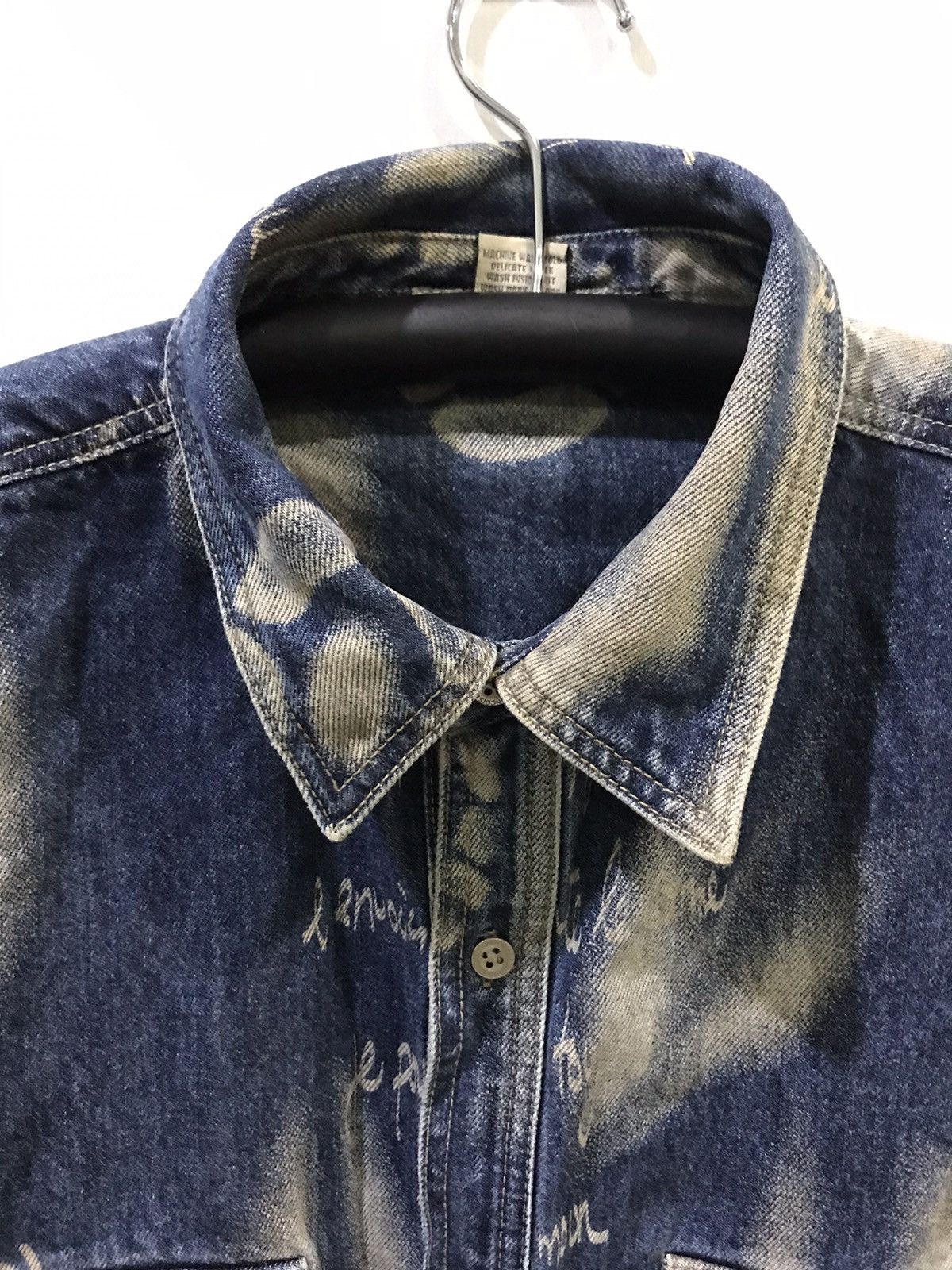 Designer × Marithe + Francois Girbaud MARITHE FRANCOIS GIRBAUD Full Stamp Boot Poem Denim Jacket Size US XL / EU 56 / 4 - 2 Thumbnail