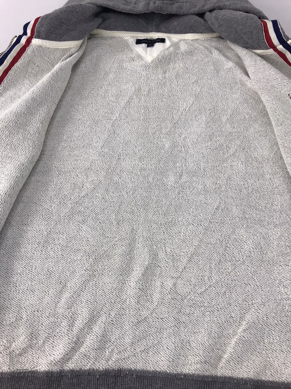 Tommy Hilfiger Tommy Hilfiger Hoodies Embroidery Logo Inspired Designer Size M / US 6-8 / IT 42-44 - 4 Thumbnail