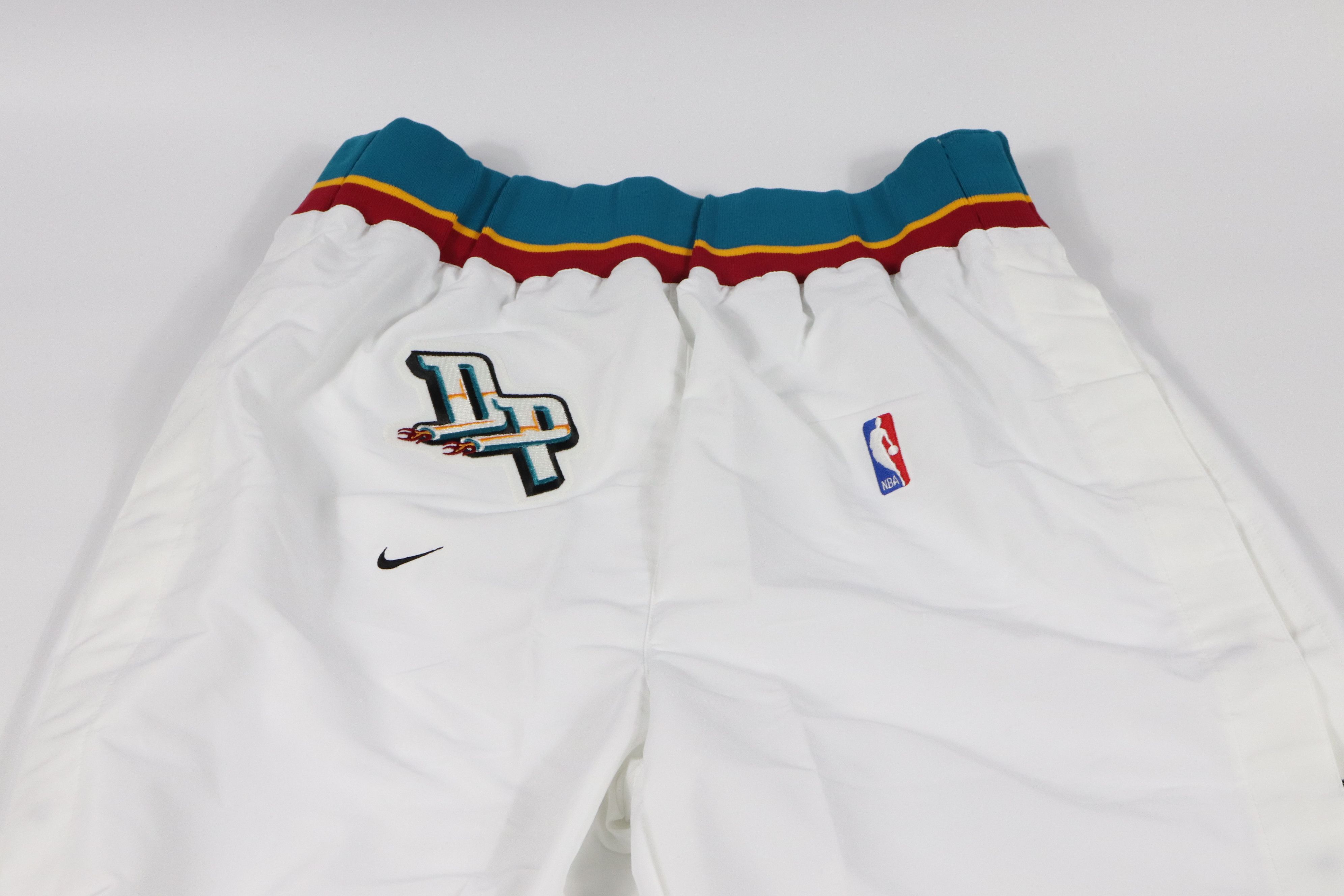 Nike Vintage 90s Nike Detroit Pistons Tearaway Pants White Size US 36 / EU 52 - 2 Thumbnail