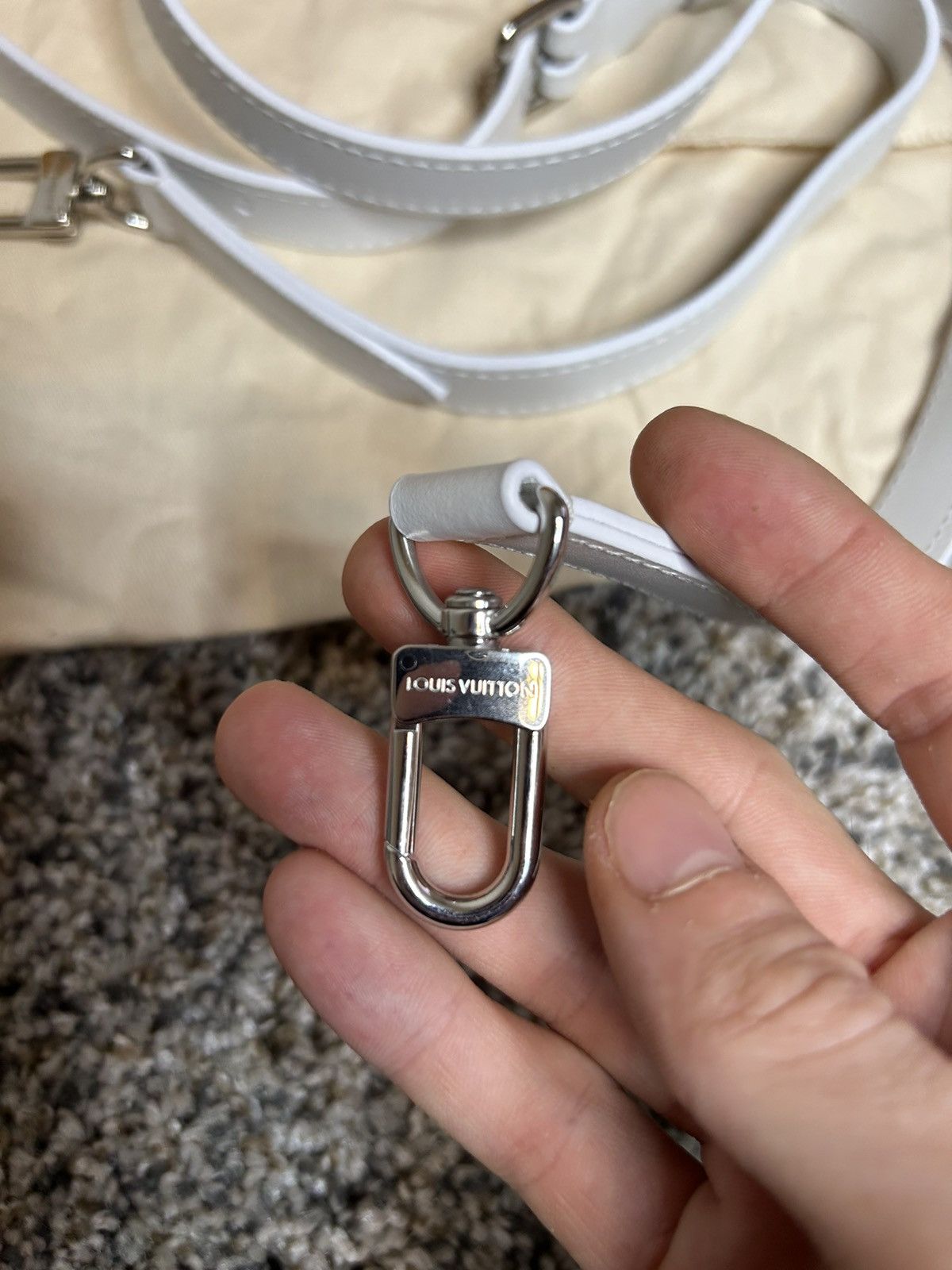 Louis Vuitton LV GRAIL ULTRAVIOLET PAINT CAN BAG Size ONE SIZE - 9 Thumbnail
