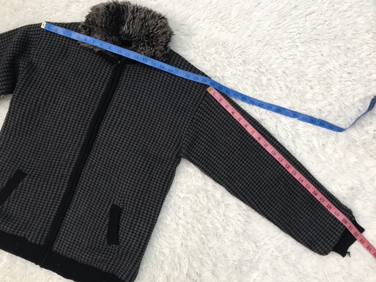 Japanese Brand Power To The People 2002 Hairy Like Collar Zipper Jacket Size US M / EU 48-50 / 2 - 17 Thumbnail