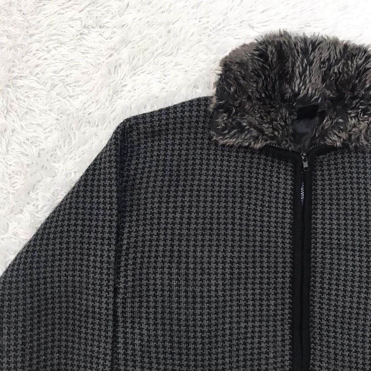 Japanese Brand Power To The People 2002 Hairy Like Collar Zipper Jacket Size US M / EU 48-50 / 2 - 6 Thumbnail
