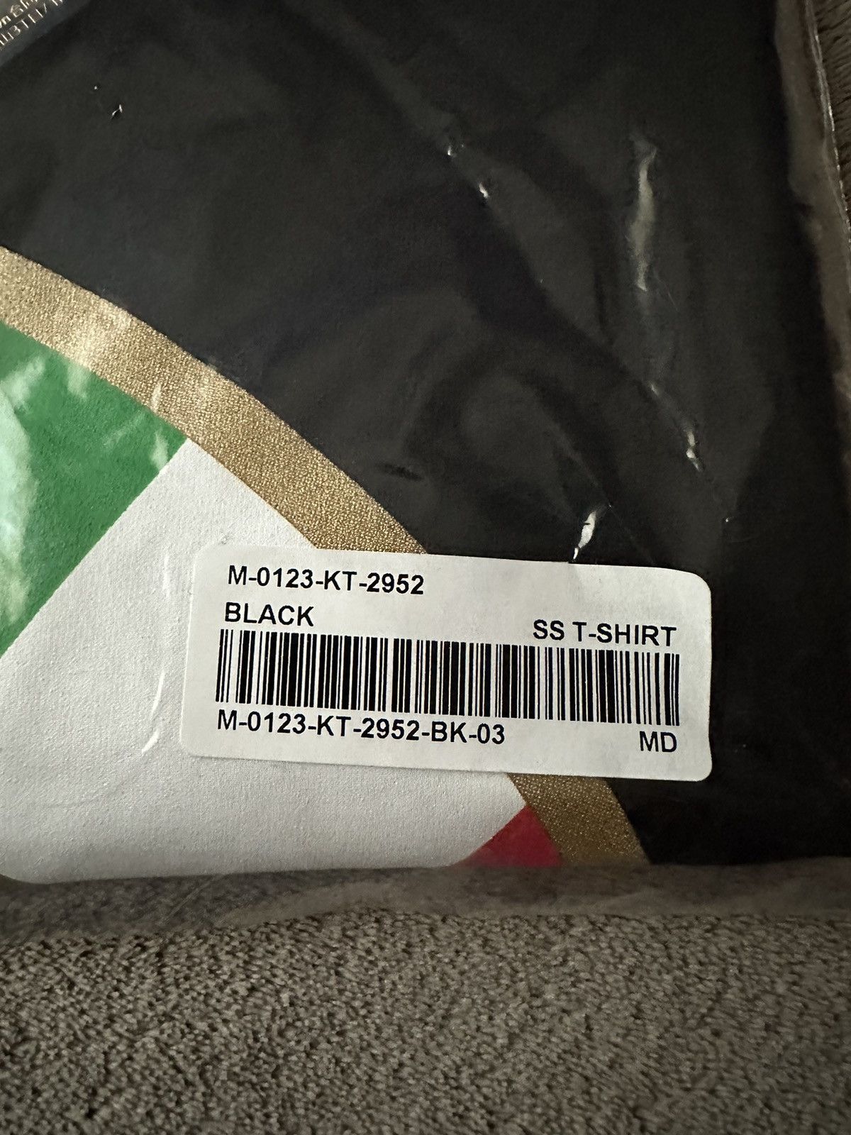 Drake × October's Very Own *RARE* OVO T-SHIRT ITALY OG OWL TEE (NEW with tags) Size US M / EU 48-50 / 2 - 4 Thumbnail