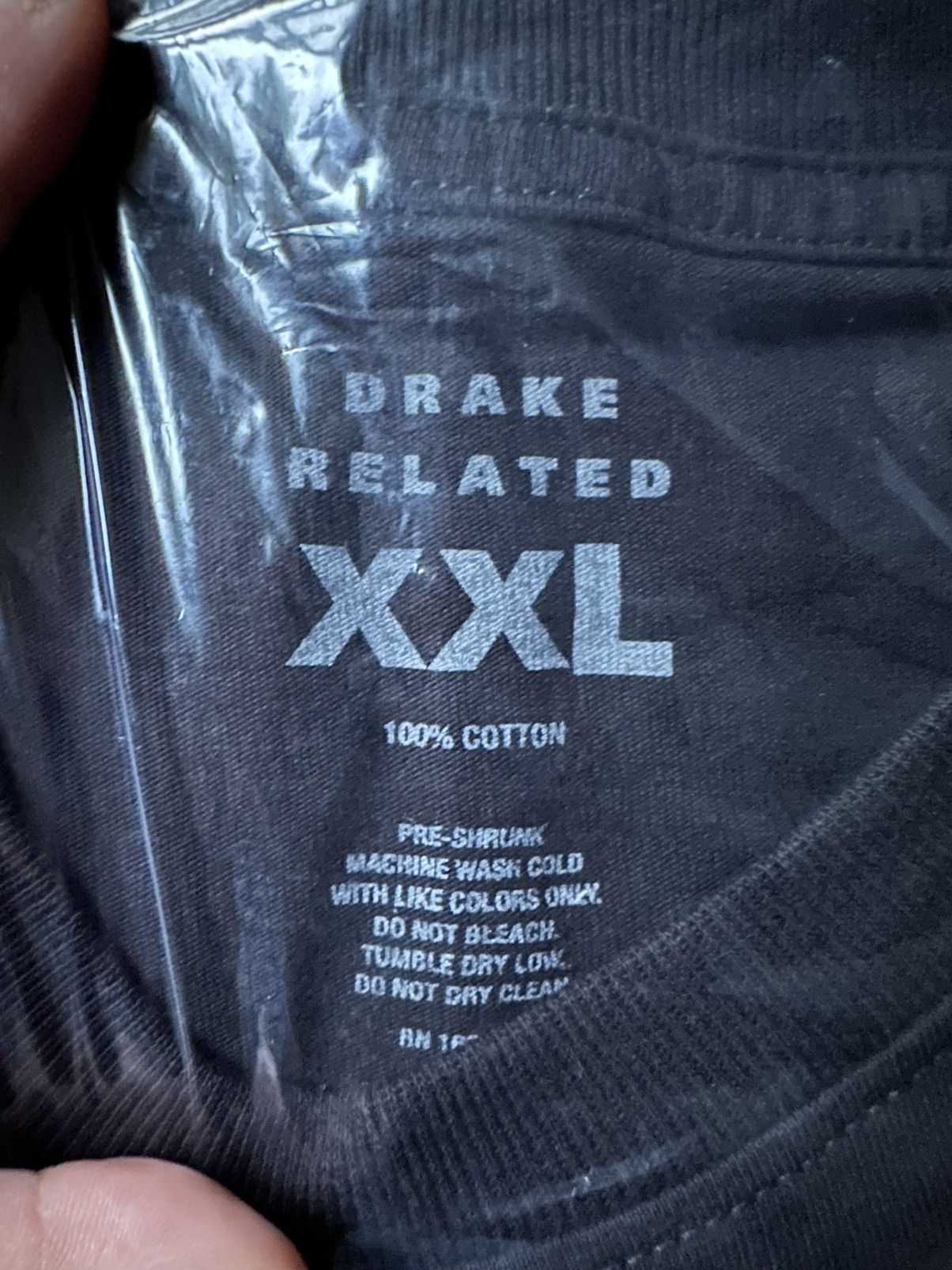 Drake DRAKE VIEWS T-SHIRT HUGE FAN Size US XXL / EU 58 / 5 - 5 Thumbnail