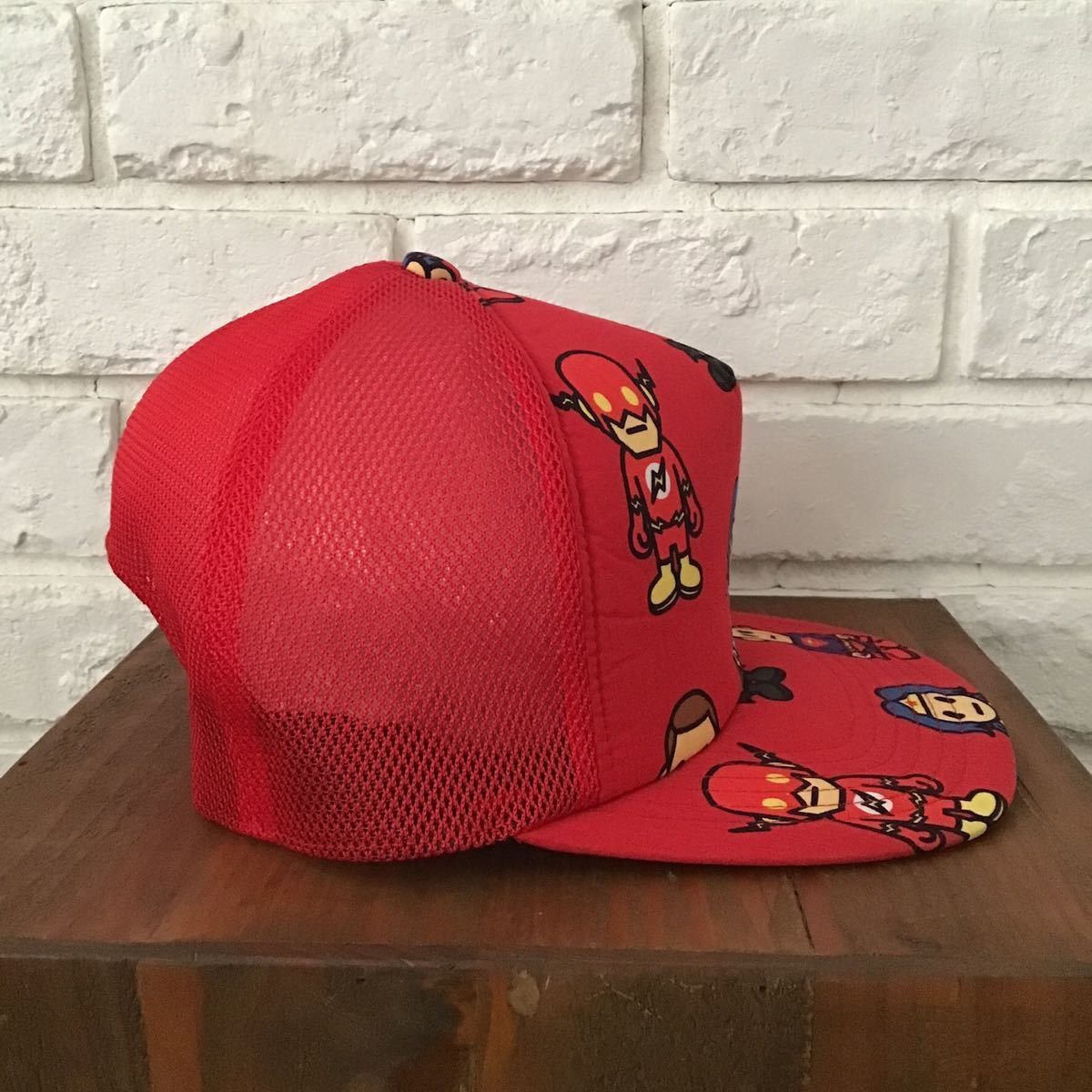 Bape × DC Comics BAPE × DC Comics trucker hat cap Batman Superman Size ONE SIZE - 2 Thumbnail