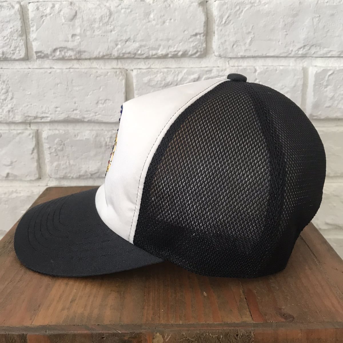 Bape × Swarovski BAPE logo Swarovski trucker hat cap a bathing ape Size ONE SIZE - 3 Thumbnail