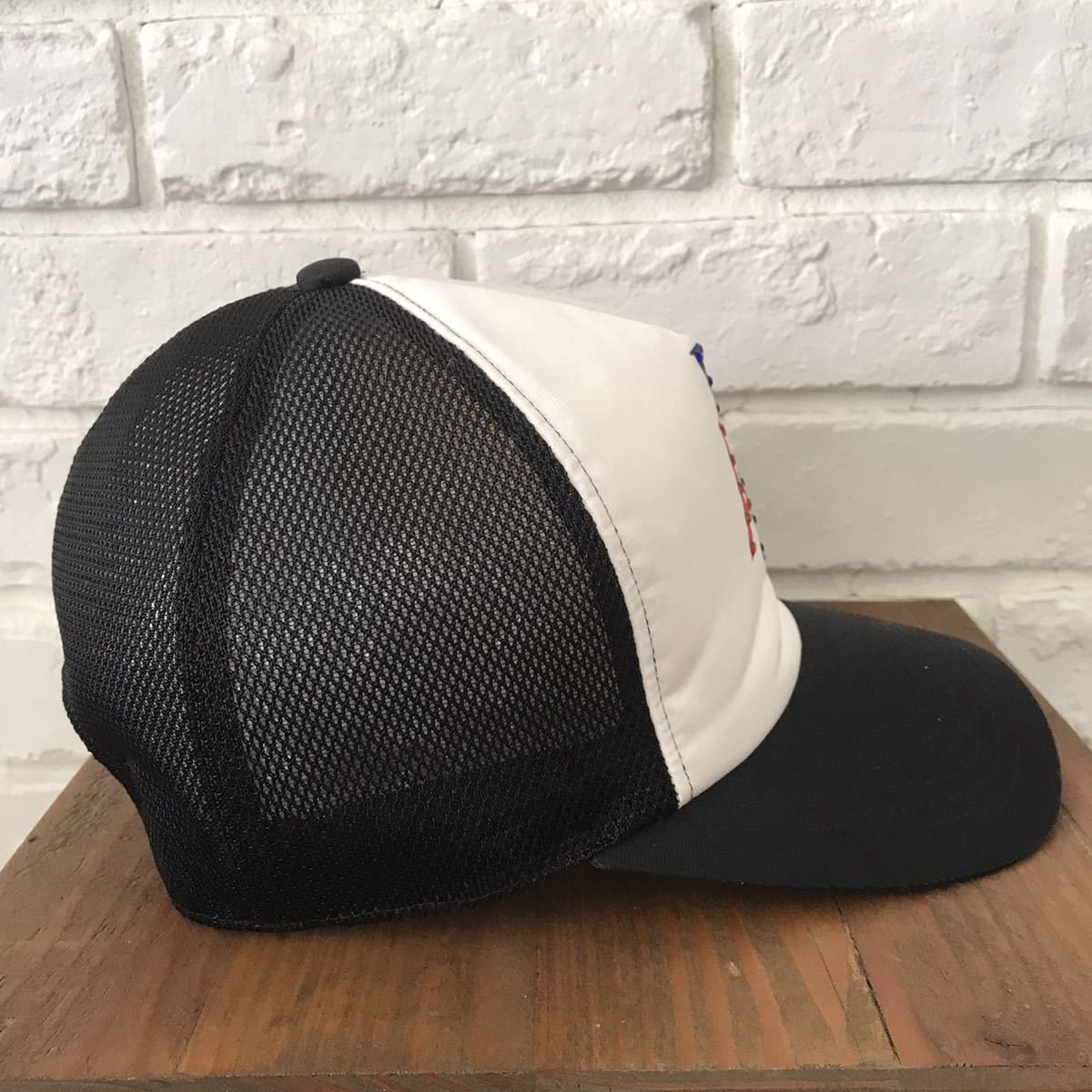 Bape × Swarovski BAPE logo Swarovski trucker hat cap a bathing ape Size ONE SIZE - 5 Thumbnail