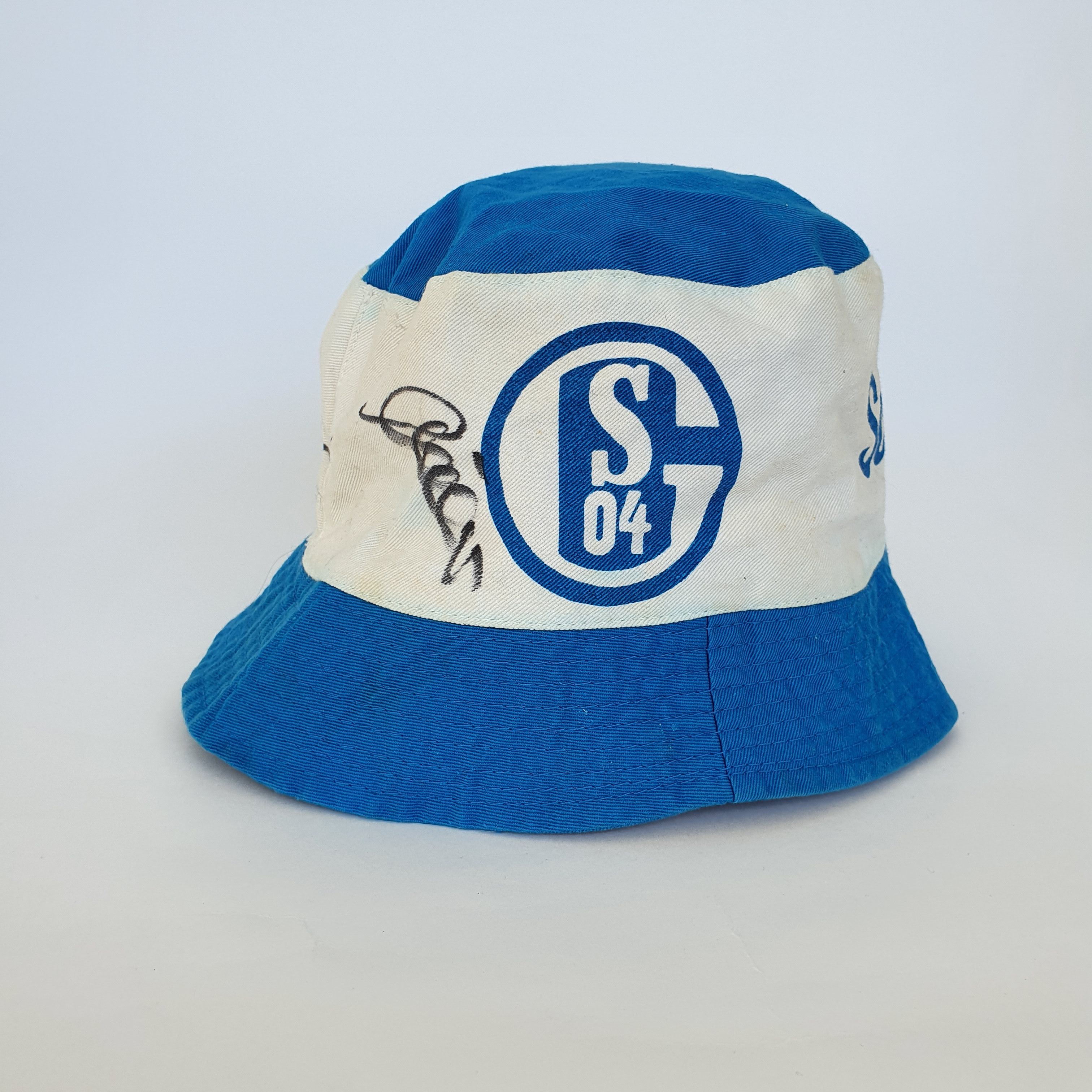 Vintage Very Rare Autograph Schalke 04 Soccer Vintage Bucket Hat Size ONE SIZE - 1 Thumbnail