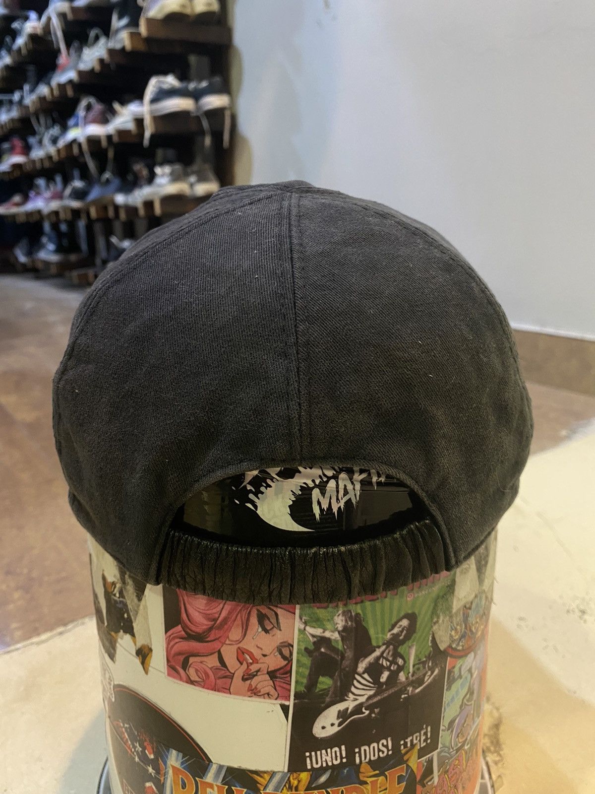 Giorgio Armani Giorgio Armani Logo Caps Size 60 Size ONE SIZE - 4 Thumbnail