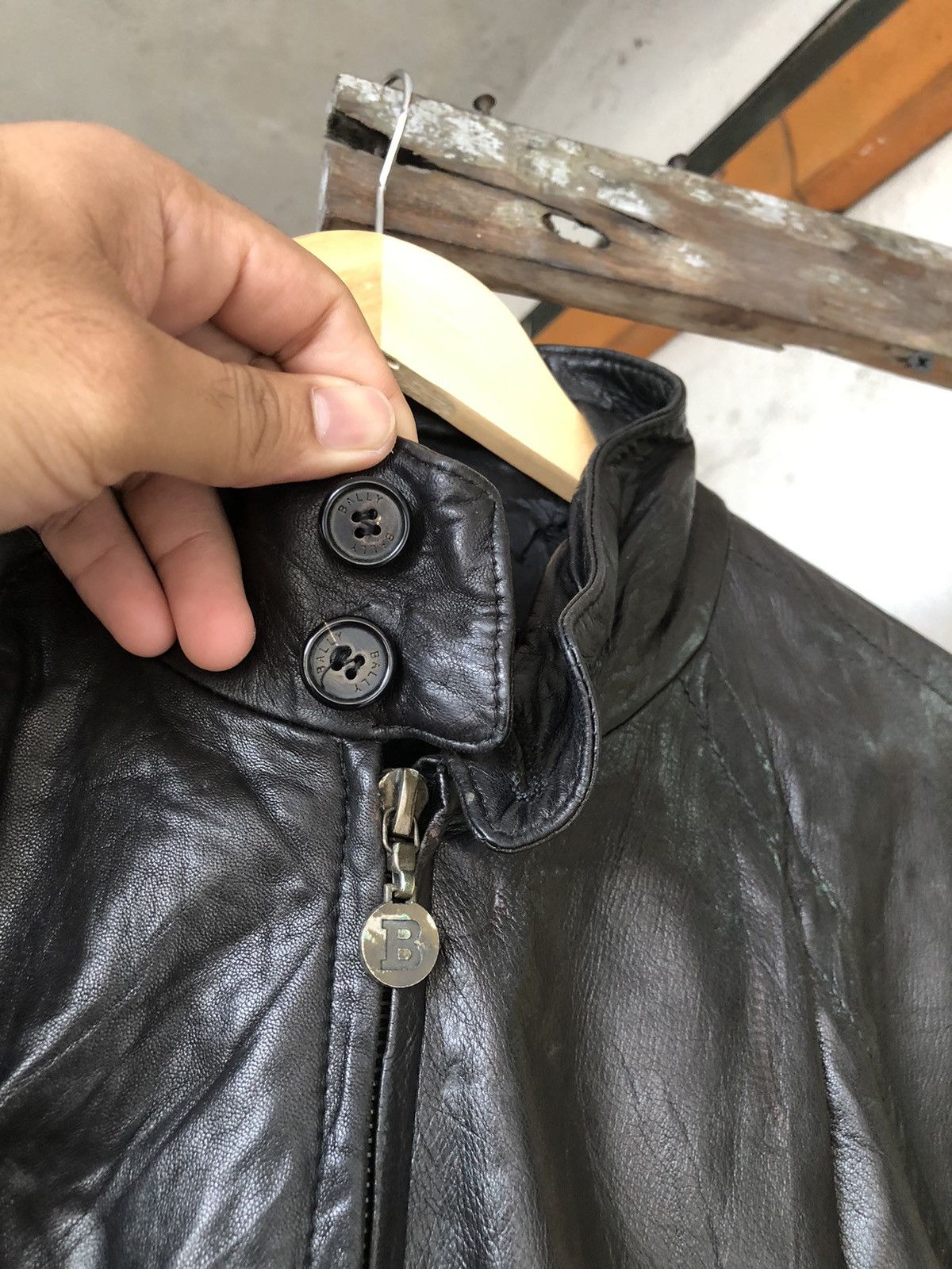 Bally Vintage 90s Bally Leather Bomber Jacket Size US L / EU 52-54 / 3 - 12 Thumbnail
