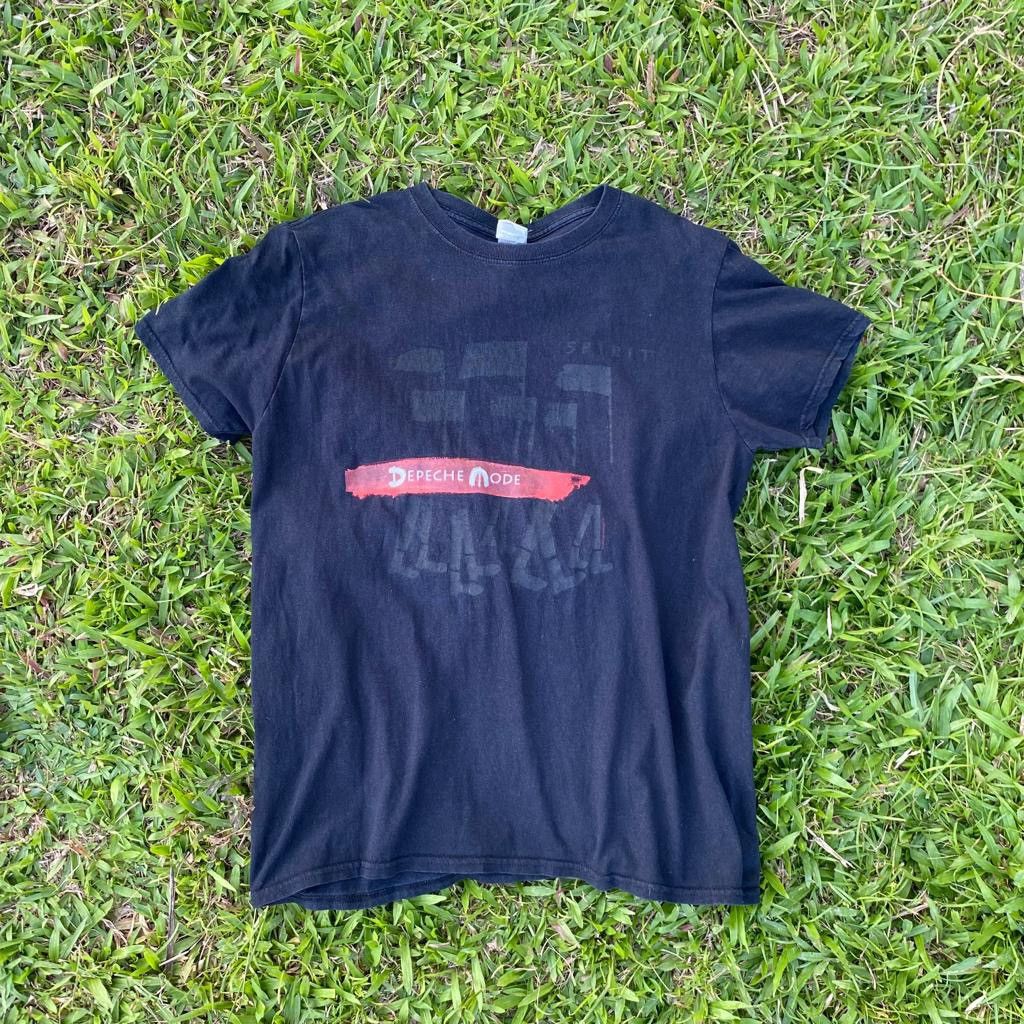 Band Tees Thrashed Faded Depeche Mode Band Tshirt Size US M / EU 48-50 / 2 - 1 Thumbnail