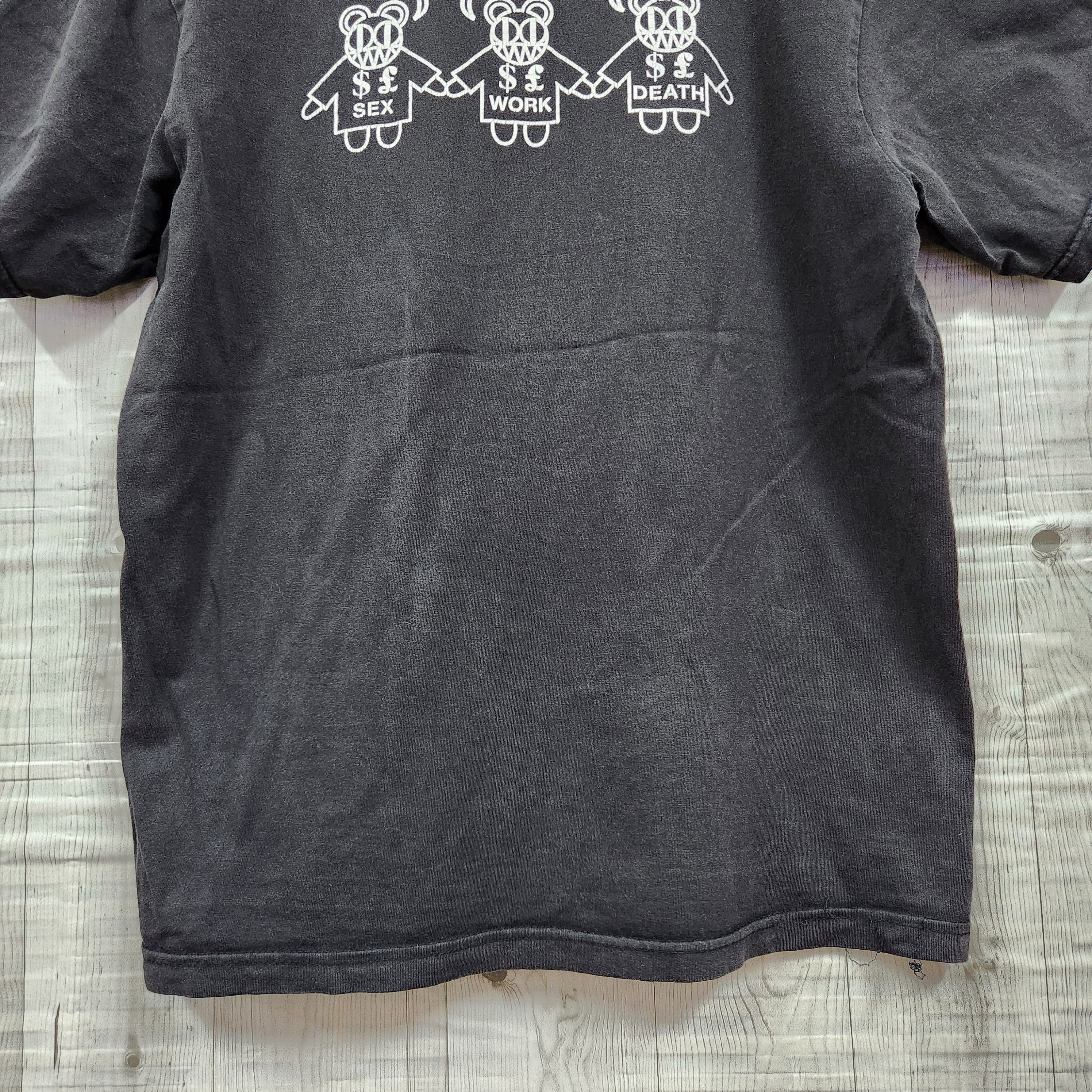 Band Tees Radiohead Sex Work Death Rock Band TShirt Size US M / EU 48-50 / 2 - 15 Thumbnail