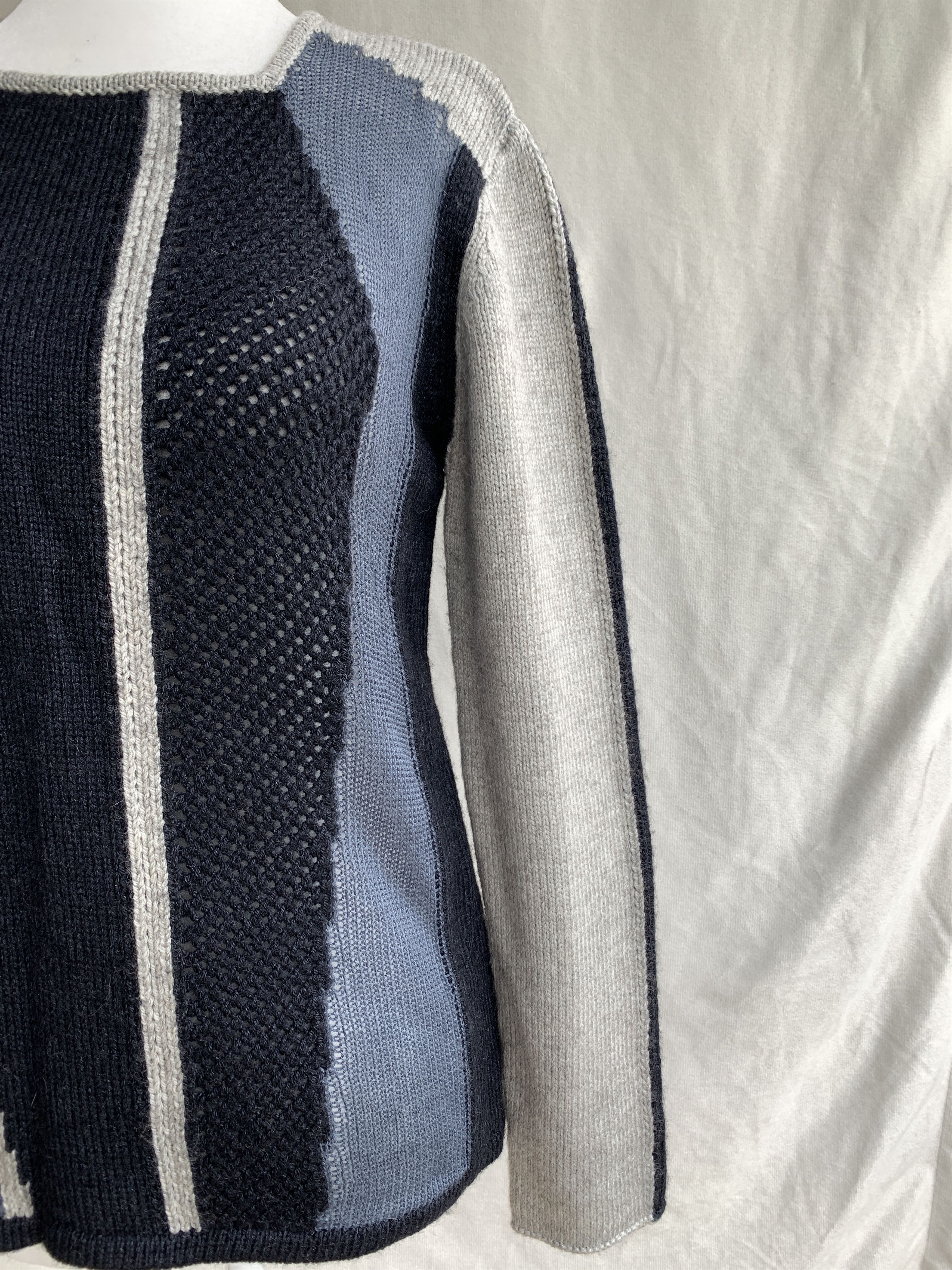 Helmut Lang NWOT Abstracted Grid Square Neck Sweater XS/S Size S / US 4 / IT 40 - 8 Thumbnail