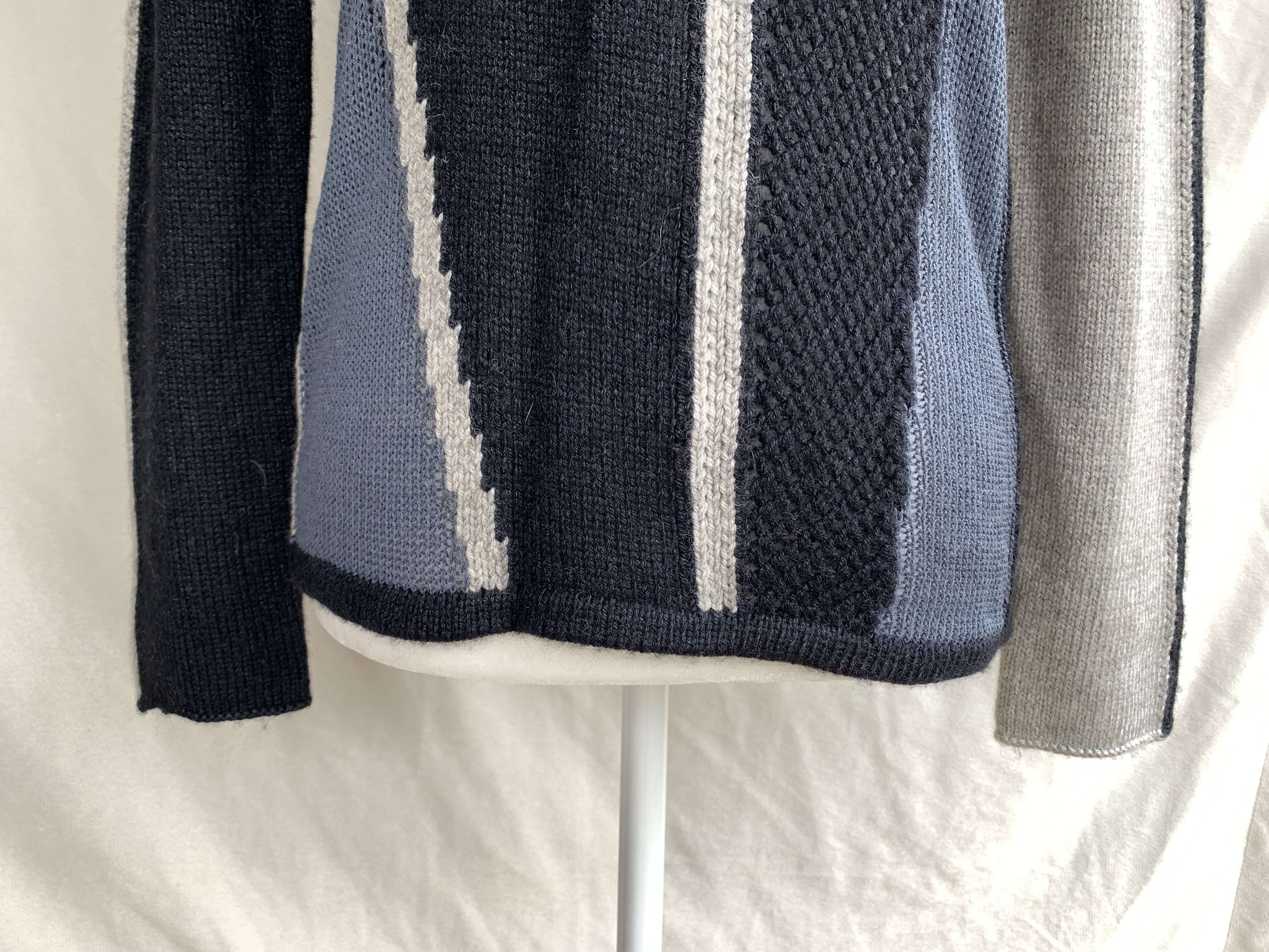Helmut Lang NWOT Abstracted Grid Square Neck Sweater XS/S Size S / US 4 / IT 40 - 5 Thumbnail