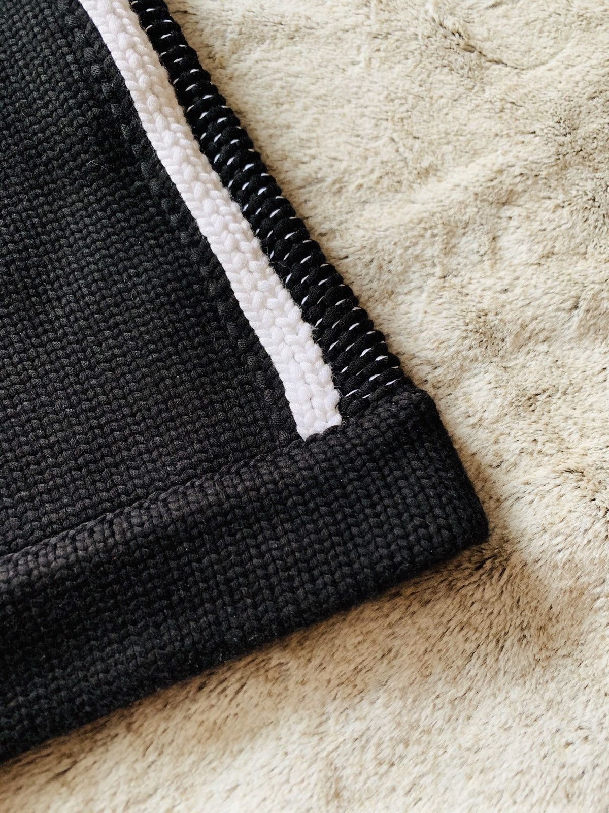 Helmut Lang Helmut Lang NWOT Intarisa Knit 3/4 sleeve pullover Size US XXS / EU 40 - 3 Thumbnail