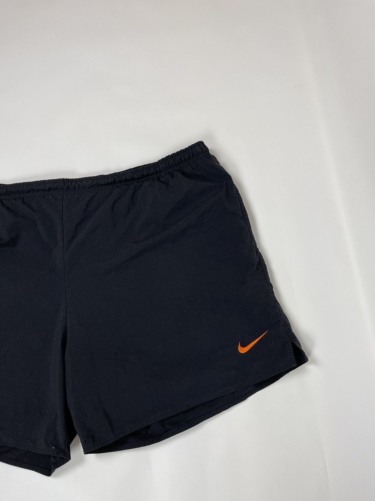 Nike Nike vintage 90s black shorts double swoosh nylon size XXL Size US 40 / EU 56 - 3 Thumbnail