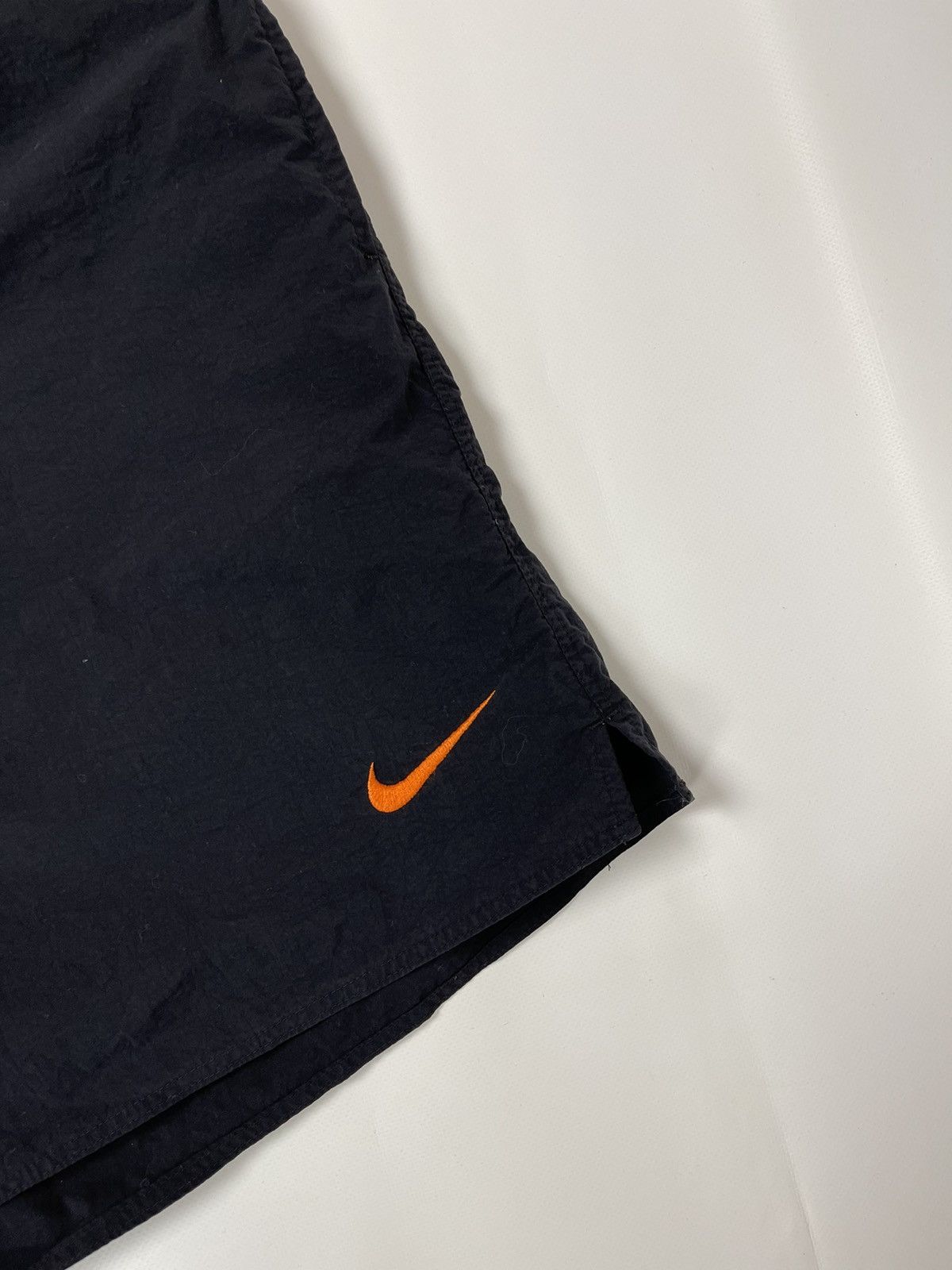 Nike Nike vintage 90s black shorts double swoosh nylon size XXL Size US 40 / EU 56 - 5 Thumbnail