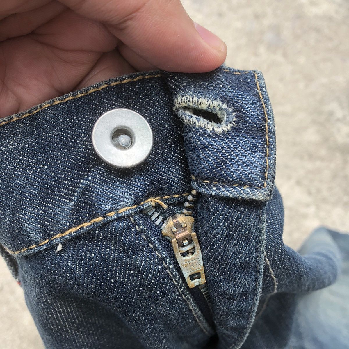 Japanese Brand × Vintage 🔥Rare🔥🇯🇵Hare Exclusive Design Stoned Wash Rips Denim Jeans Size US 32 / EU 48 - 12 Thumbnail