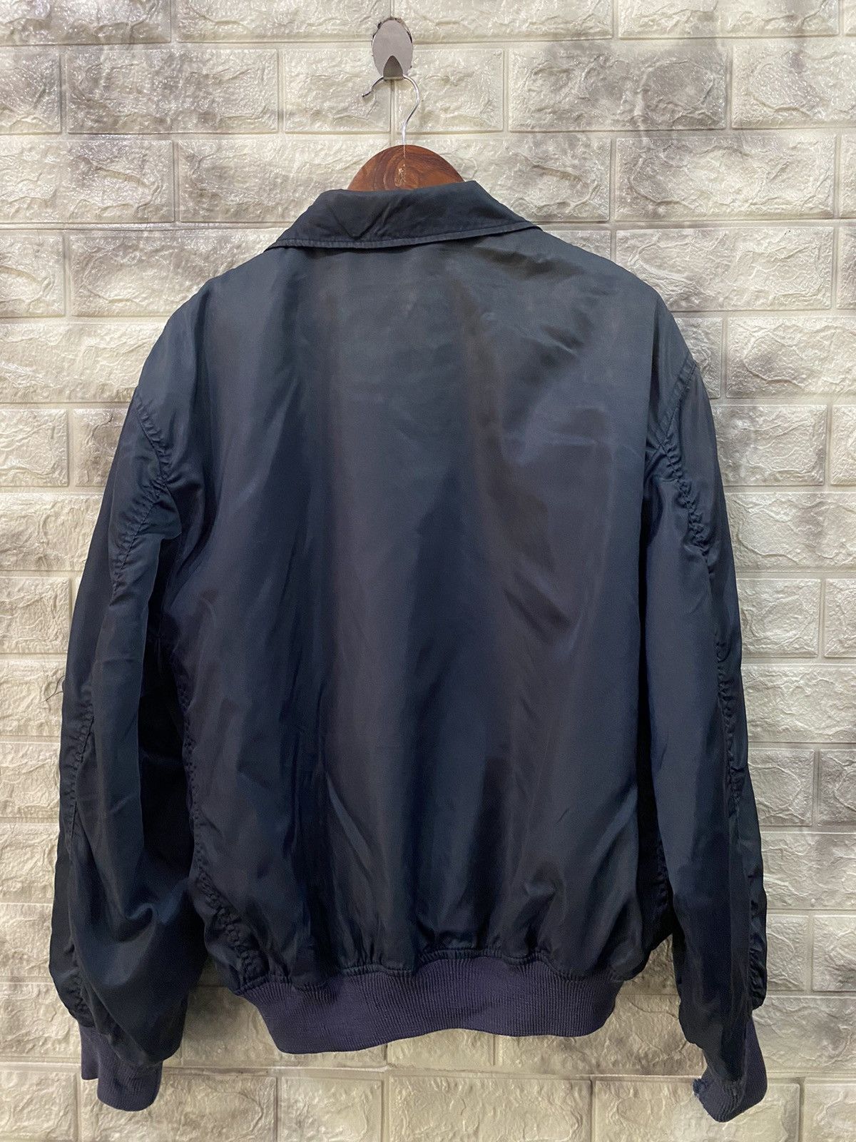 Vintage Vintage Bomber Jacket Suntory Coffee BOSS Size US L / EU 52-54 / 3 - 9 Thumbnail