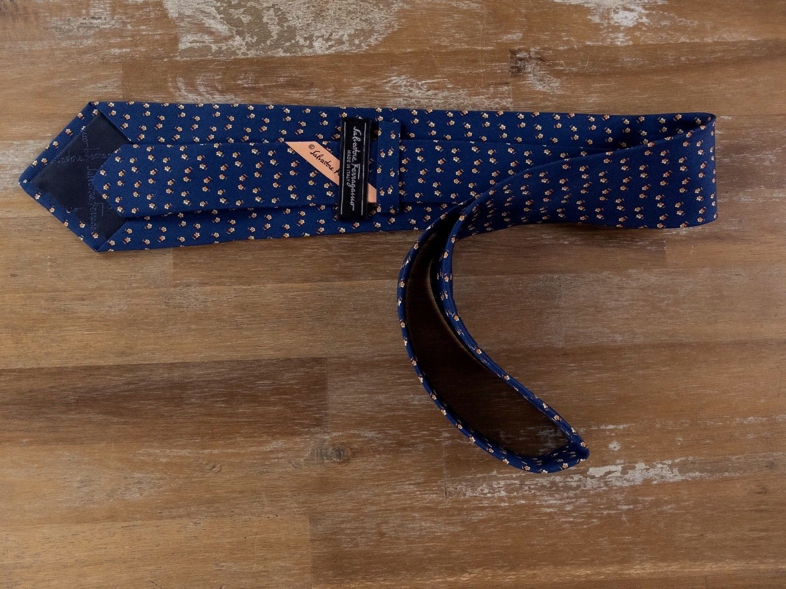 Salvatore Ferragamo SALVATORE FERRAGAMO navy blue floral print silk tie Size ONE SIZE - 2 Thumbnail