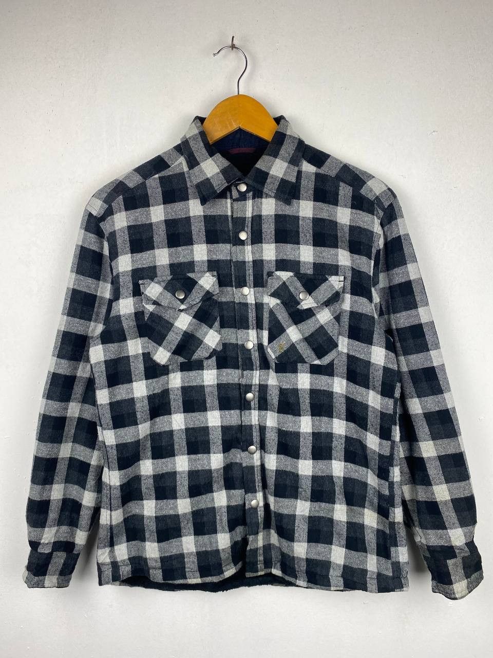 image of Avant Garde x Kangol Shadow Plaid Flannel Jacket Fleece Lining Nice Design in Black (Size Medium)