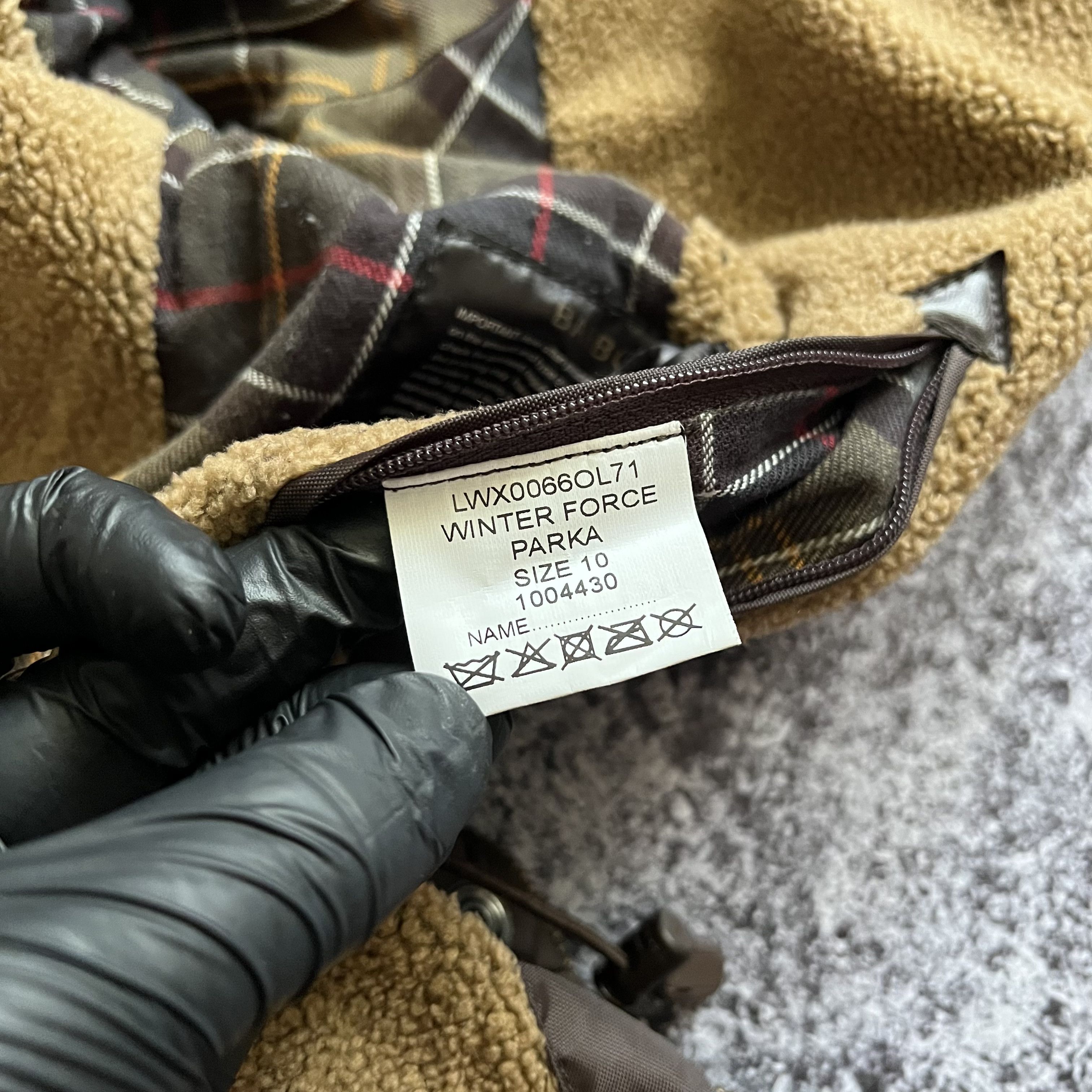 Barbour Barbour Winter Force Parka Waxed Size UK 10 USA 6 EURO 36 Size M / US 6-8 / IT 42-44 - 13 Thumbnail
