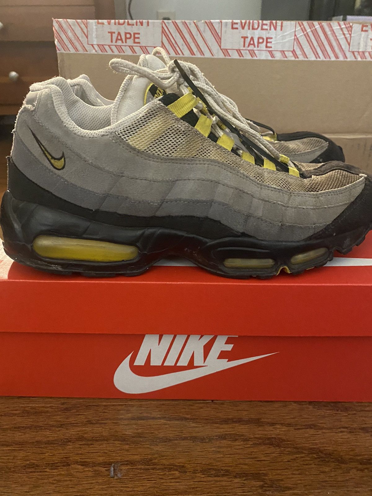 Nike Air Max 95 Tour Yellow Size US 10 / EU 43 - 1 Thumbnail