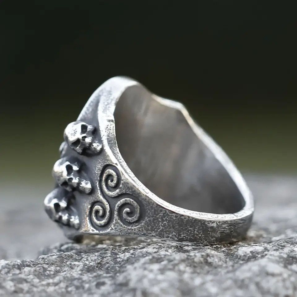 Jewelry × Vintage Gothic Vintage Skull Ring Size ONE SIZE - 2 Thumbnail
