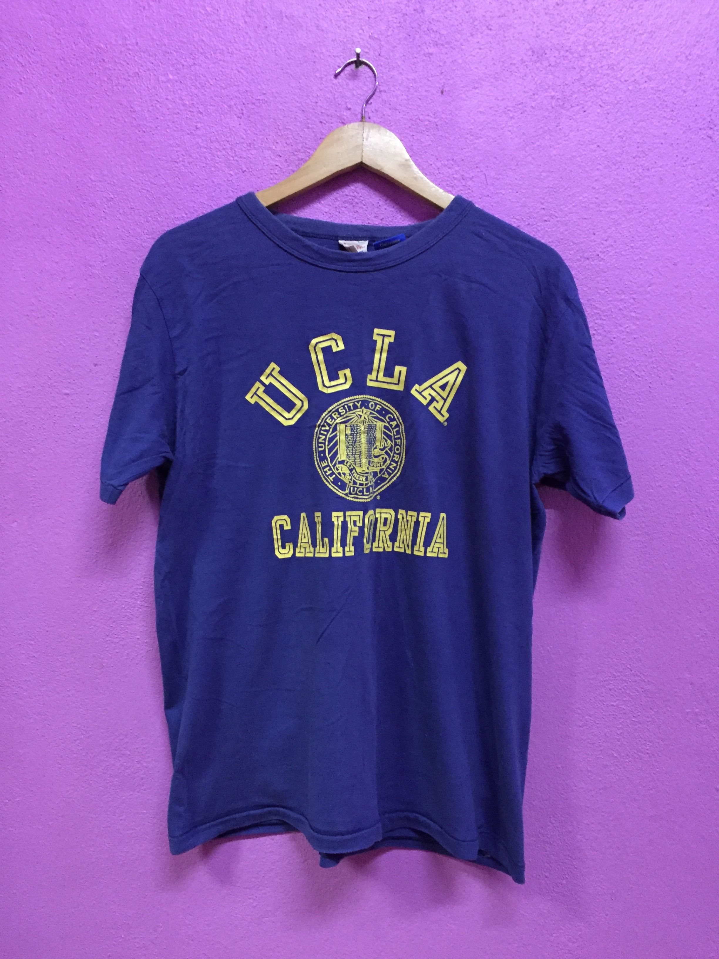 Champion UCLA Champion T-Shirts Size X Large Size US XL / EU 56 / 4 - 1 Thumbnail