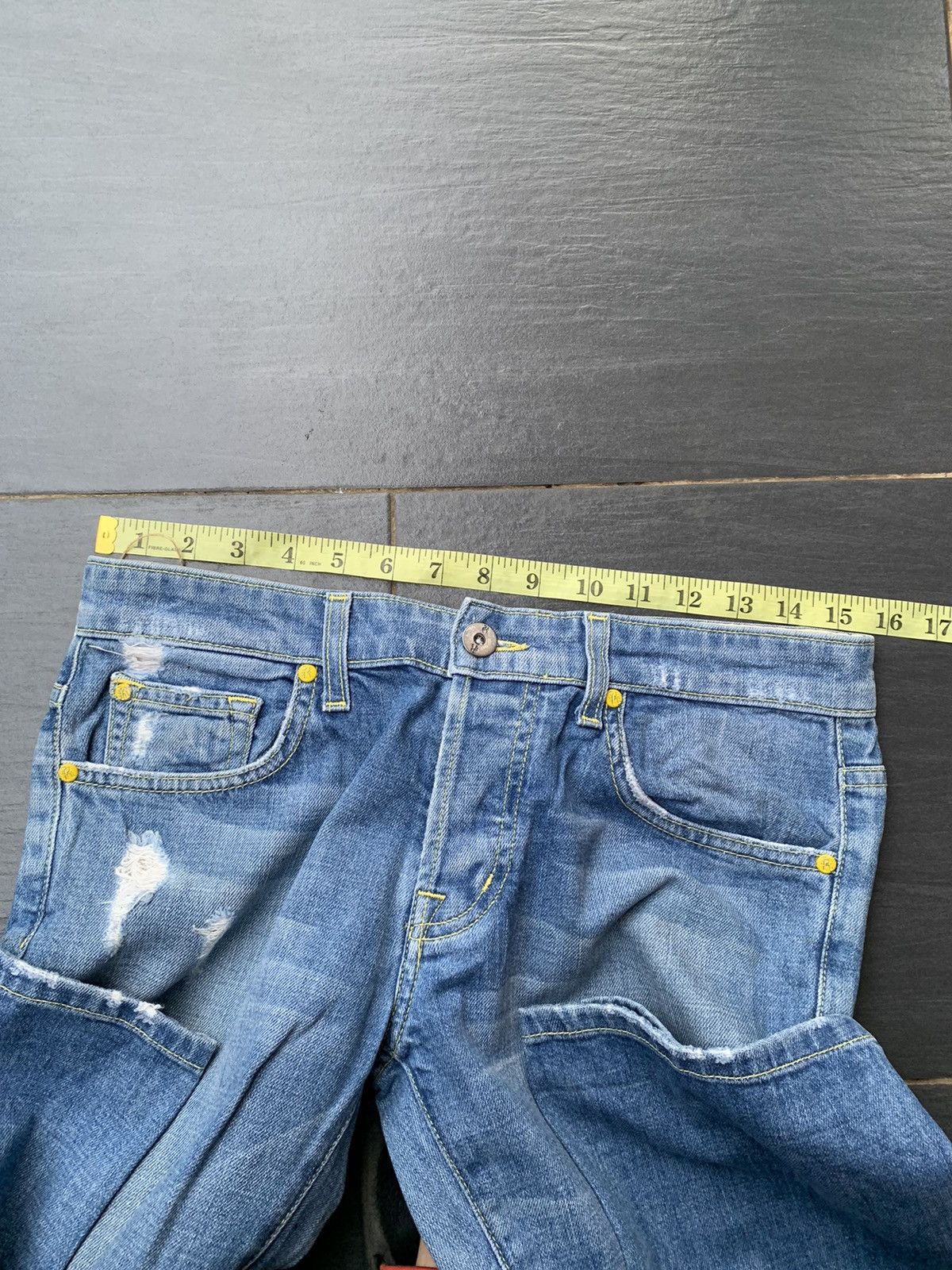 If Six Was Nine Vintage Rich & Skinny Distressed Denim Size US 31 - 11 Thumbnail