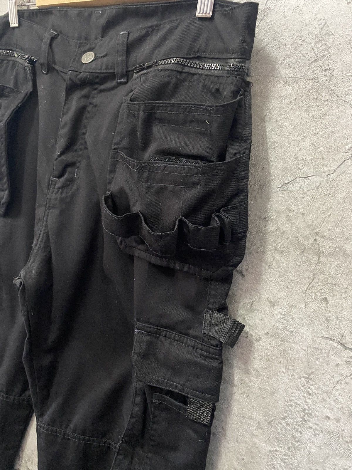 Japanese Brand × Vintage Vintage Tactical Carpenter Utility Multi Pocket Cargo Pants Size US 34 / EU 50 - 6 Thumbnail