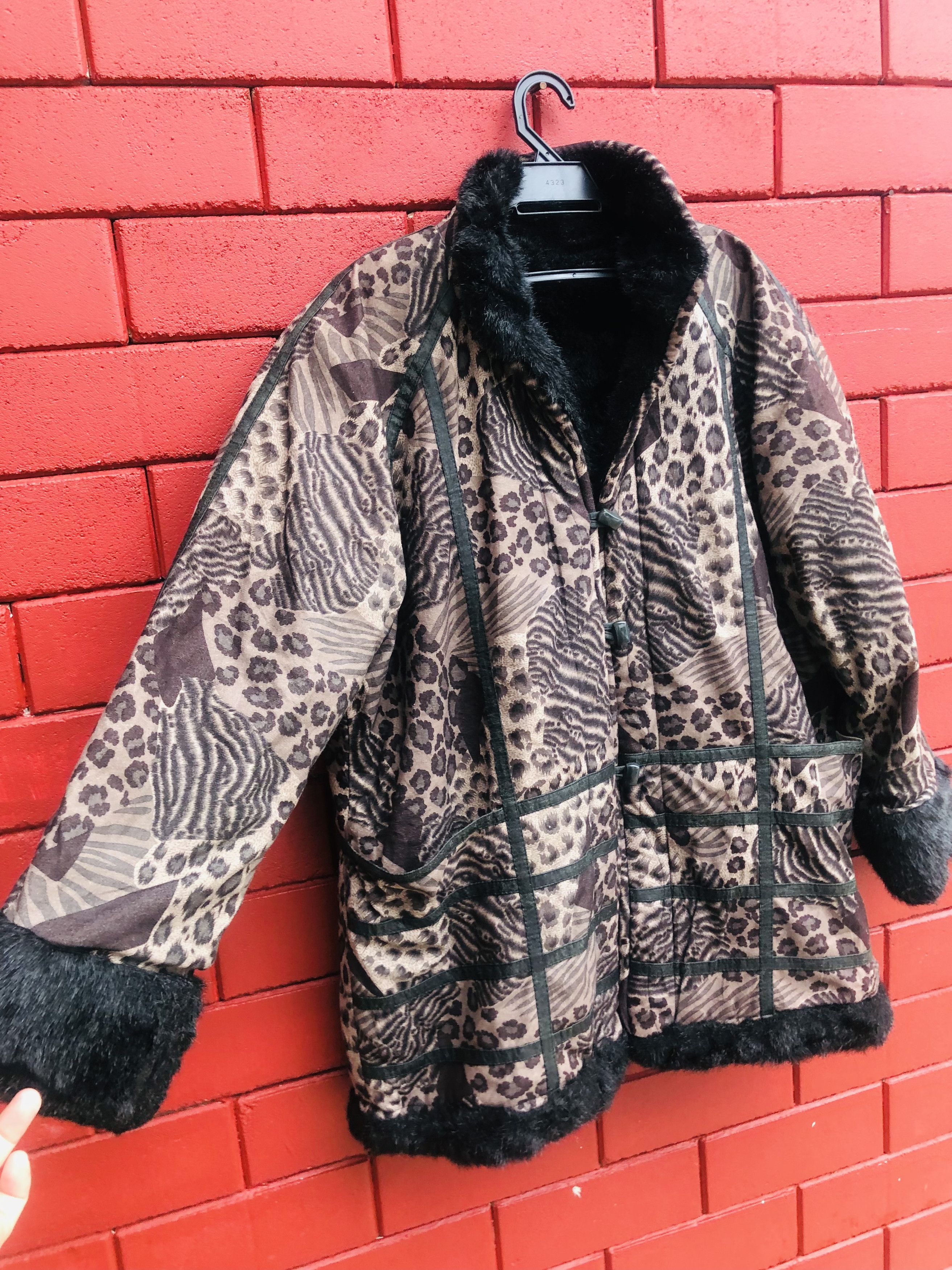 Japanese Brand × Vintage Vintage Leopard Japanese Designer Streewear Fashion Jacket Size US XL / EU 56 / 4 - 5 Thumbnail