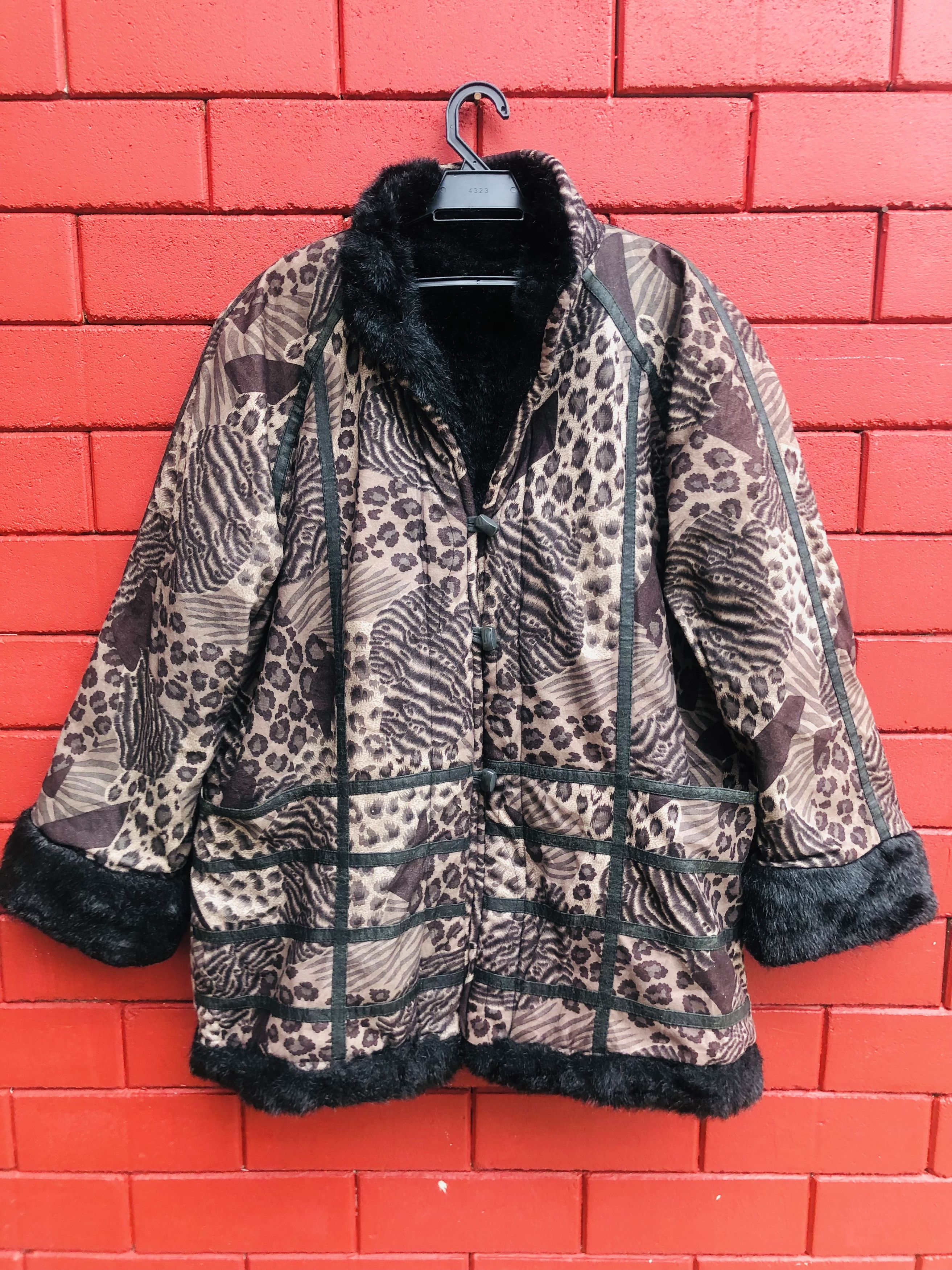image of Vintage Leopard Japanese Designer Streewear Fashion Jacket, Men's (Size XL)