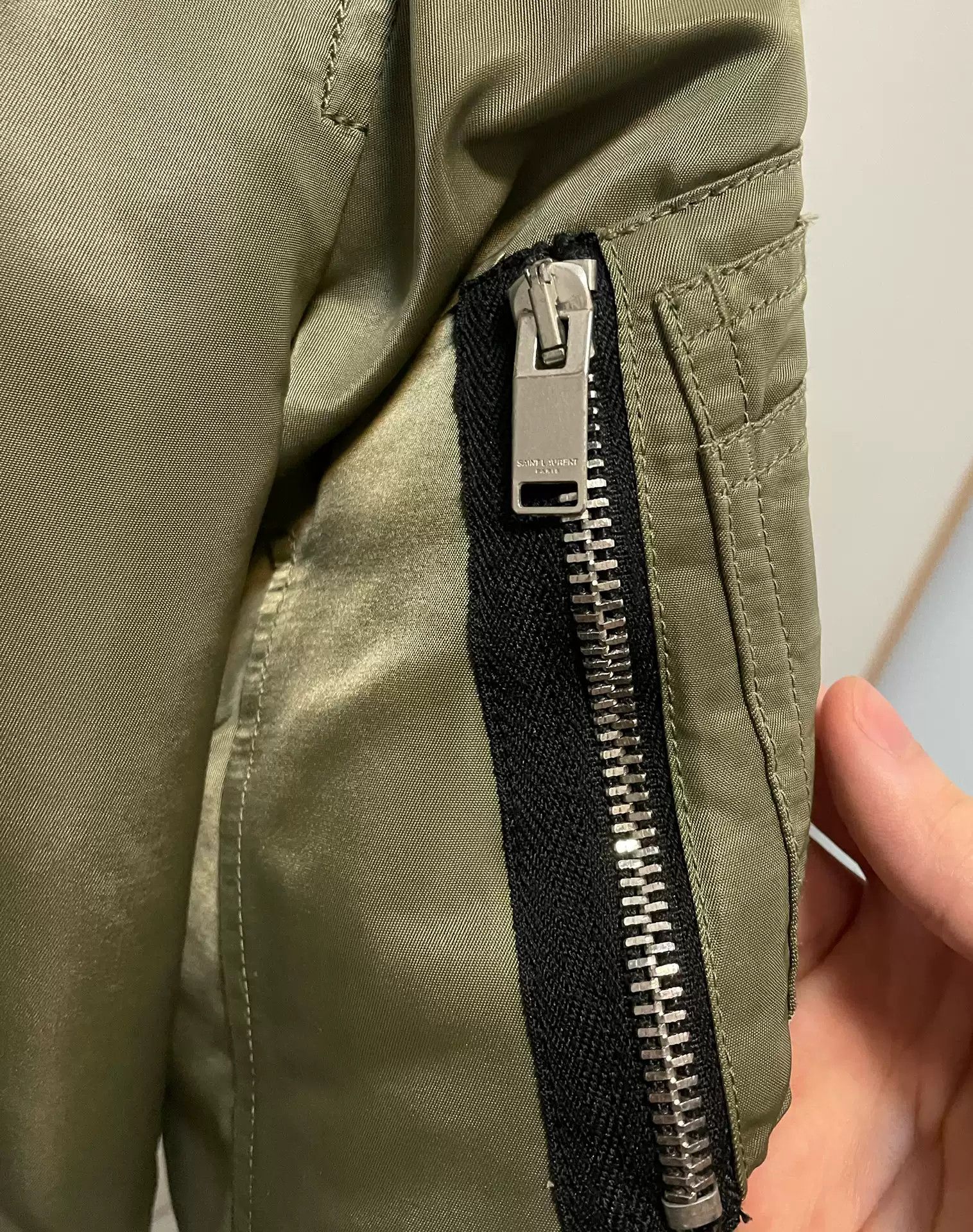 Saint Laurent Paris Saint Laurent Army Green Bomber Jacket Size M Size US M / EU 48-50 / 2 - 4 Thumbnail