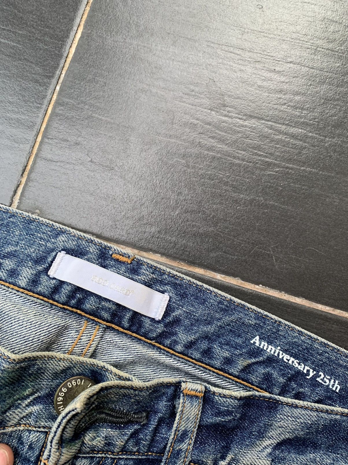 Japanese Brand Red Card Distressed Denim Size US 33 - 6 Thumbnail
