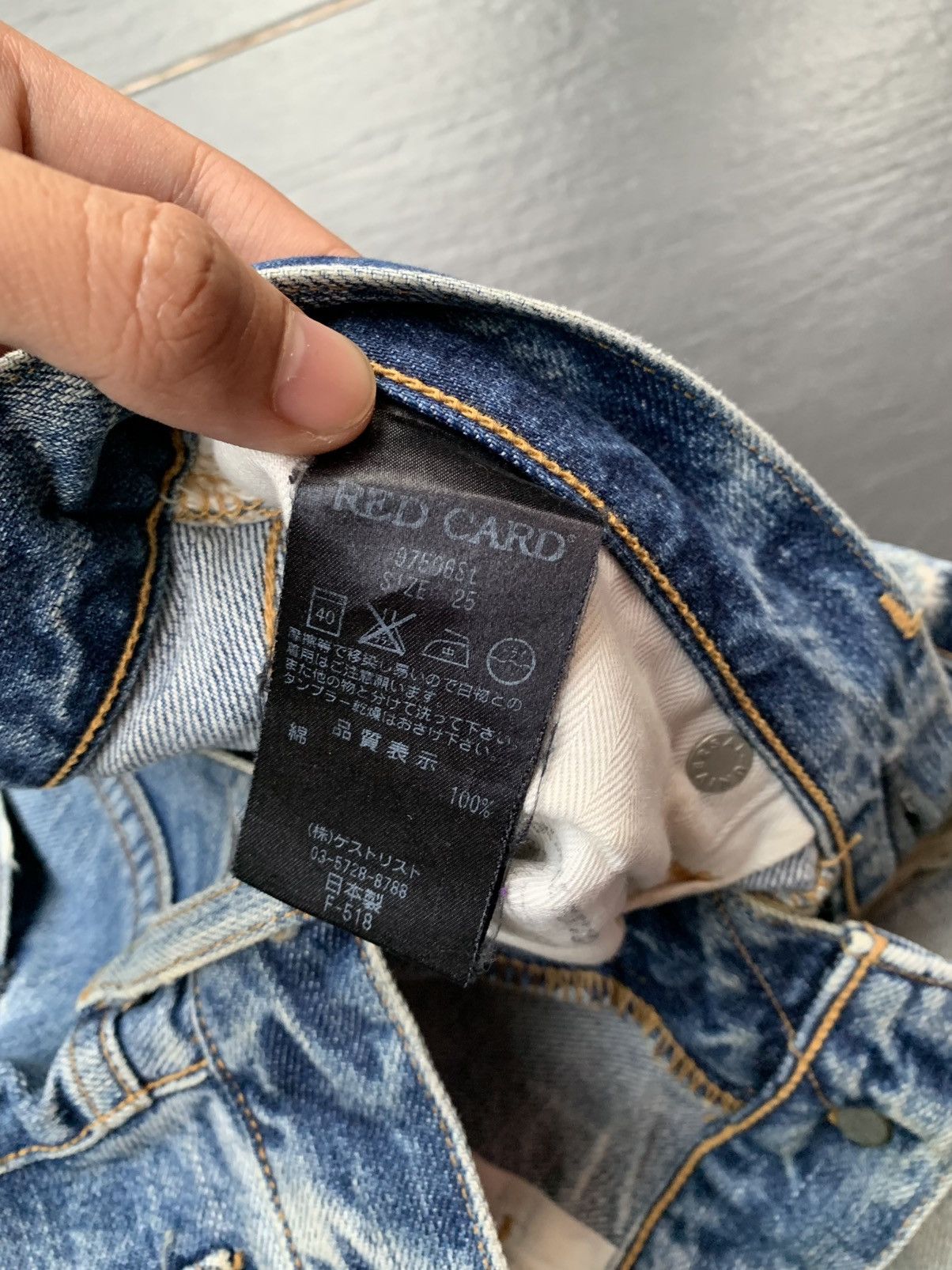 Japanese Brand Red Card Distressed Denim Size US 33 - 7 Thumbnail