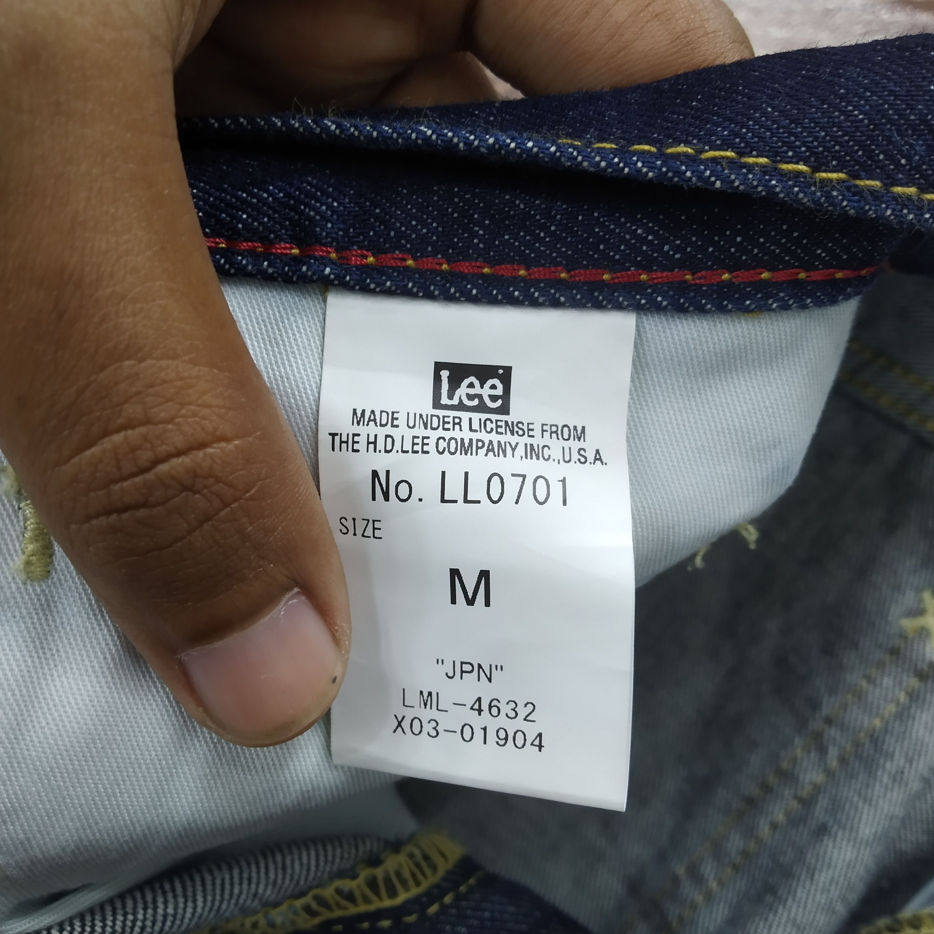Indigo Size 27 Vintage Lee Indigo Blue Reconstruct Denim Jeans Size US 27 - 12 Thumbnail