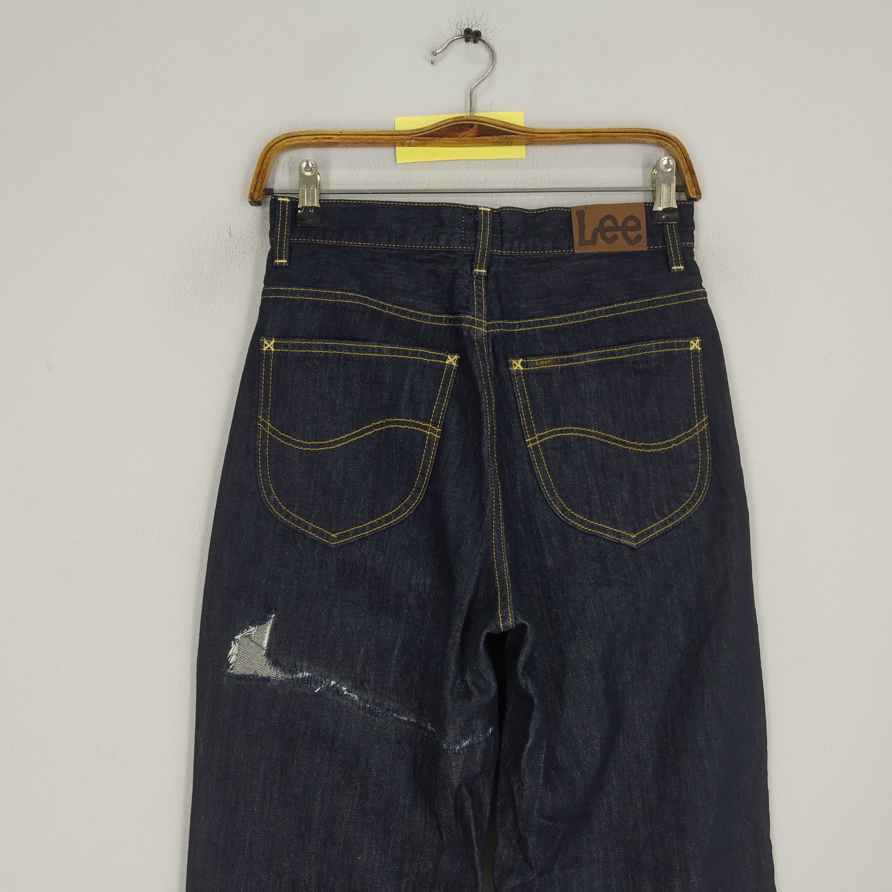 Indigo Size 27 Vintage Lee Indigo Blue Reconstruct Denim Jeans Size US 27 - 4 Thumbnail