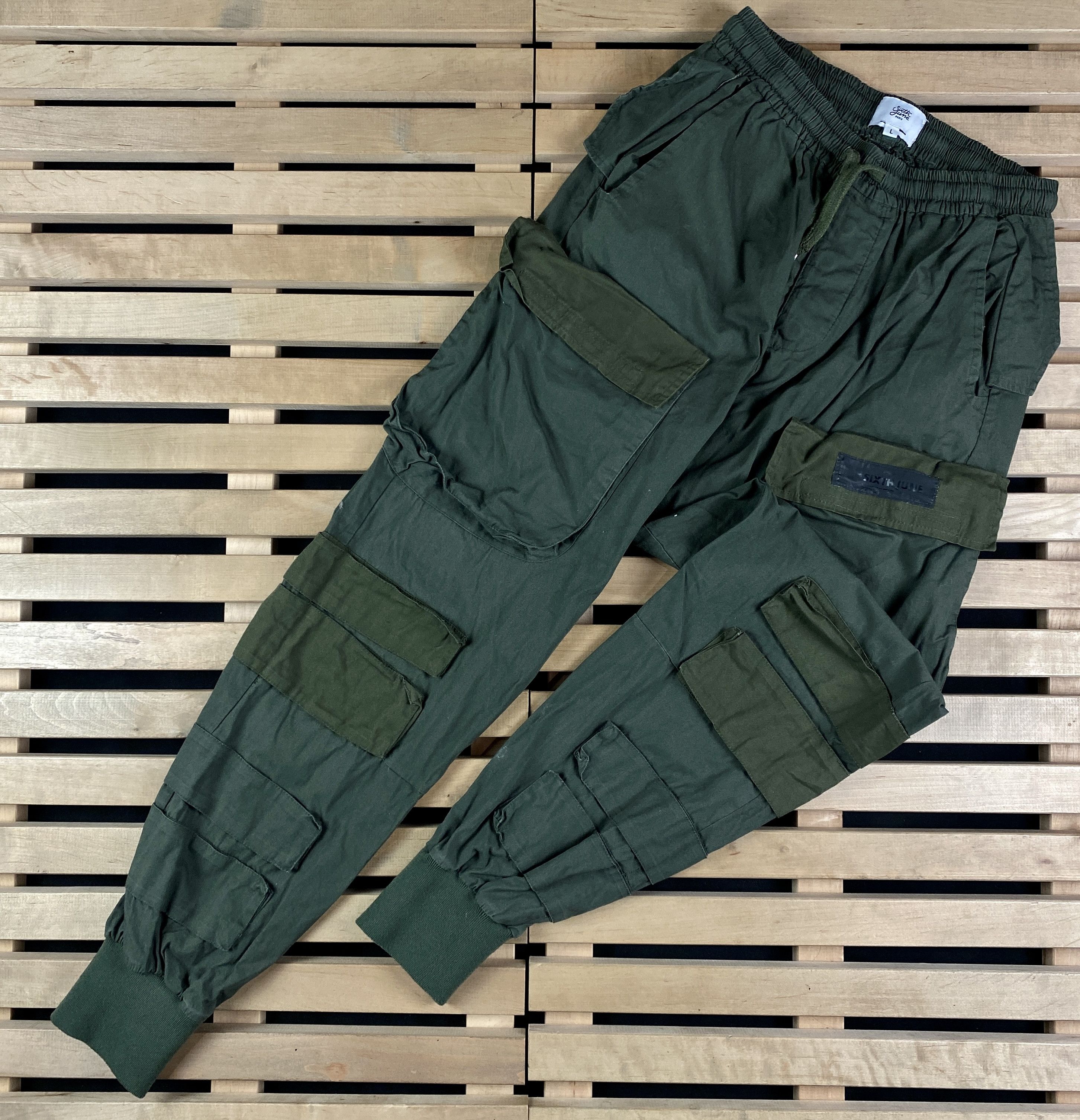 Japanese Brand Mens Cargo Pants Sixth June Paris Size L Green Mulipocked Size US 33 - 1 Thumbnail