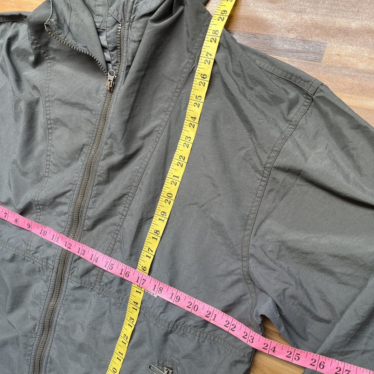 The North Face × Vintage Waterproof The North Face NP16970 Windbreaker Light Jacket Size US XL / EU 56 / 4 - 3 Thumbnail