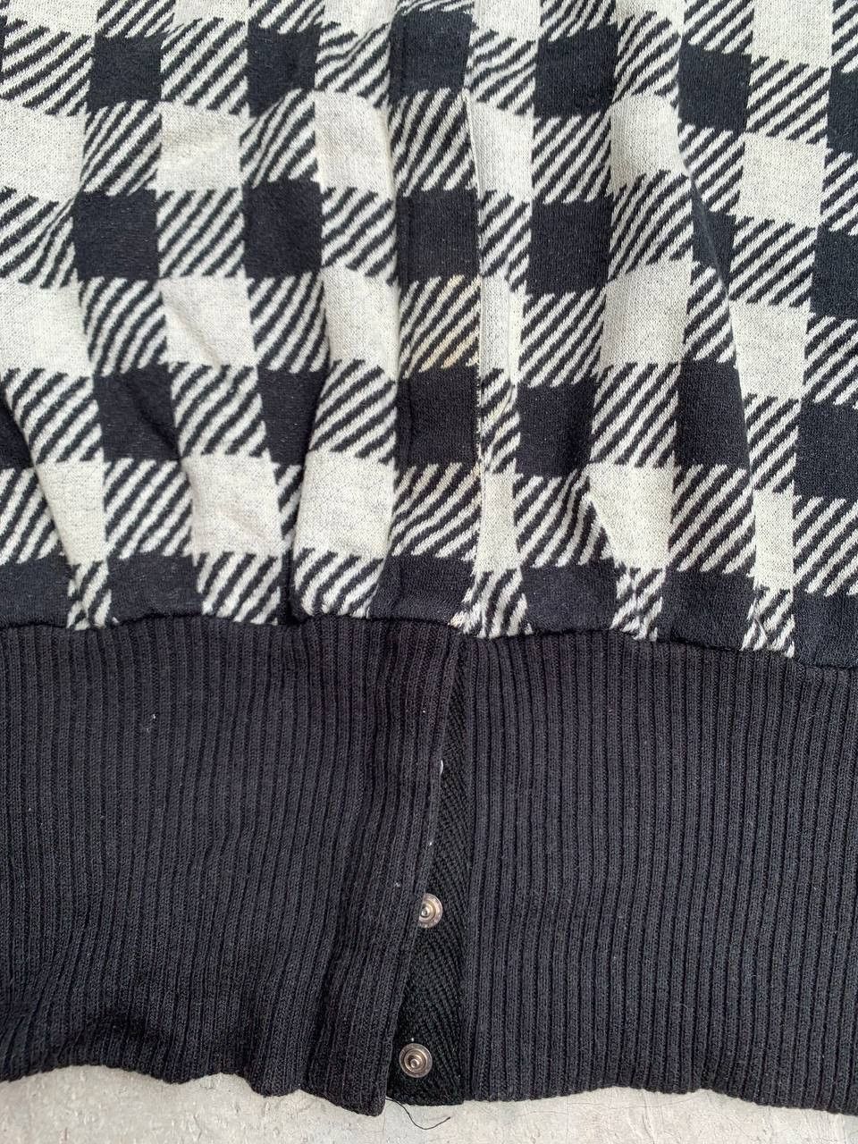 Norma Kamali Vintage Norma Kamali Gingham Snap Button Sweater Size M / US 6-8 / IT 42-44 - 4 Thumbnail