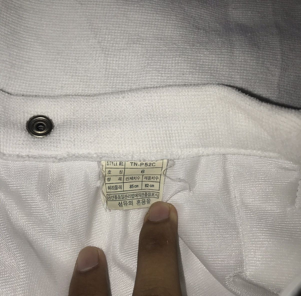 Nike Nike vintage short pants Size US 30 / EU 46 - 4 Thumbnail